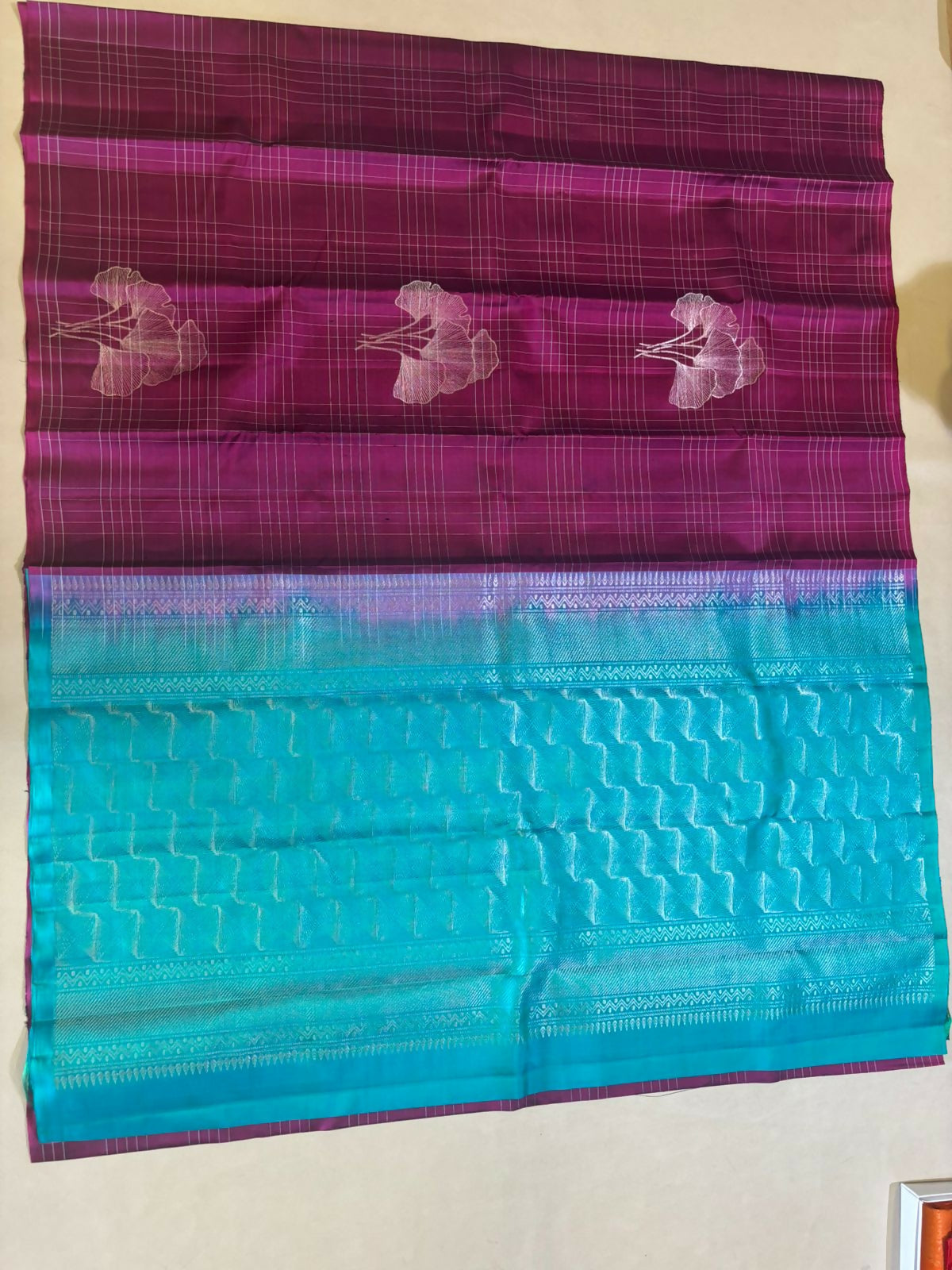 Minnera handloom softsilk saree - Pure silk saree