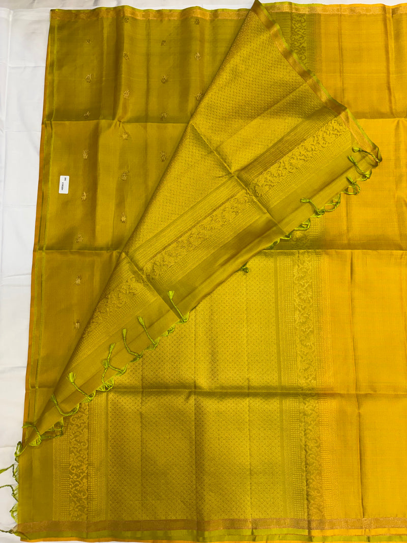 Pavizha handloom softsilk saree - Pure silk saree