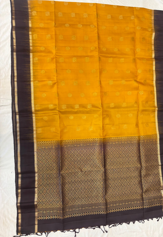 Malarvai handloom softsilk saree - Pure silk saree