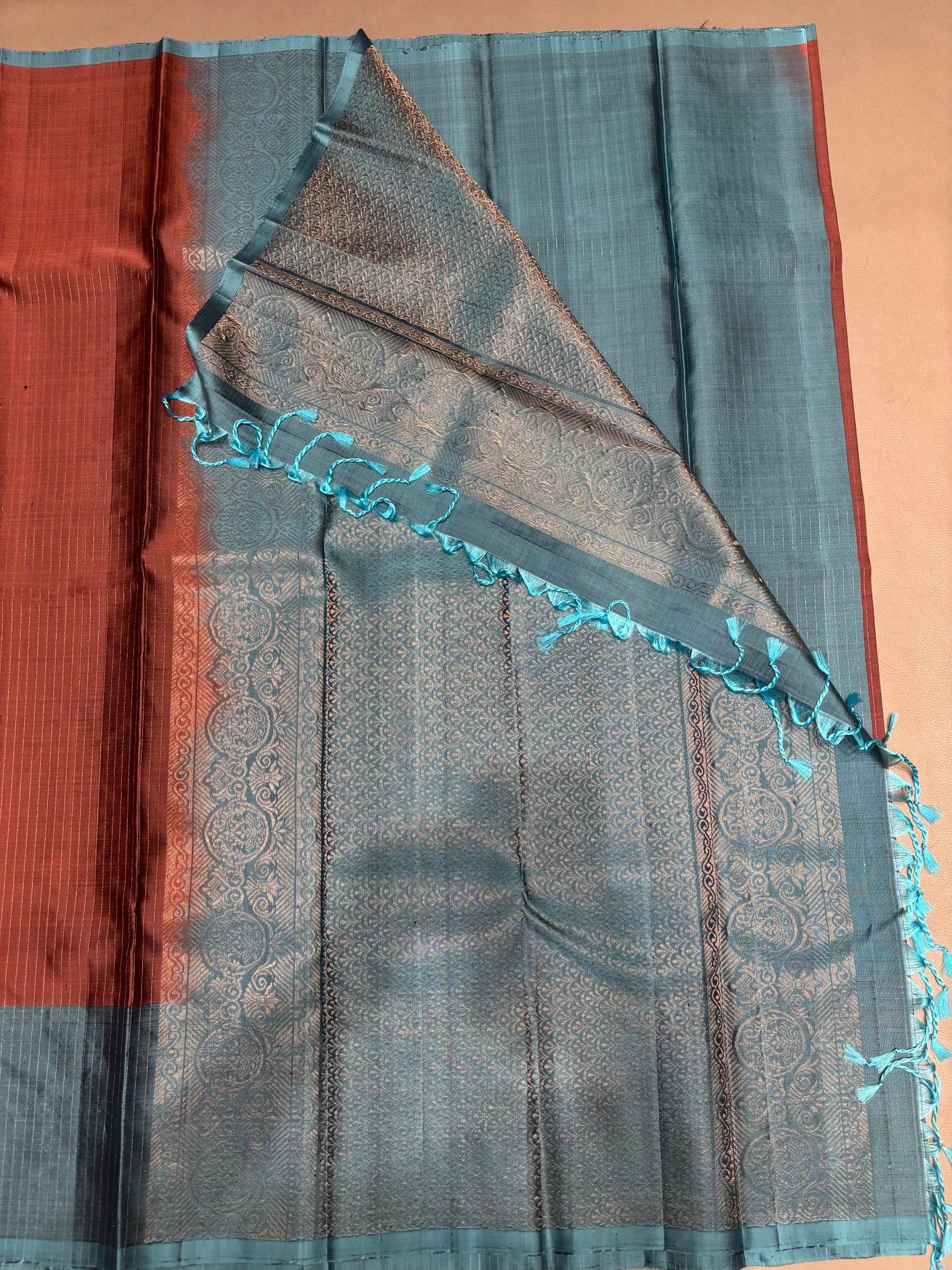 Selvi handloom softsilk saree - Pure silk saree-AK1117