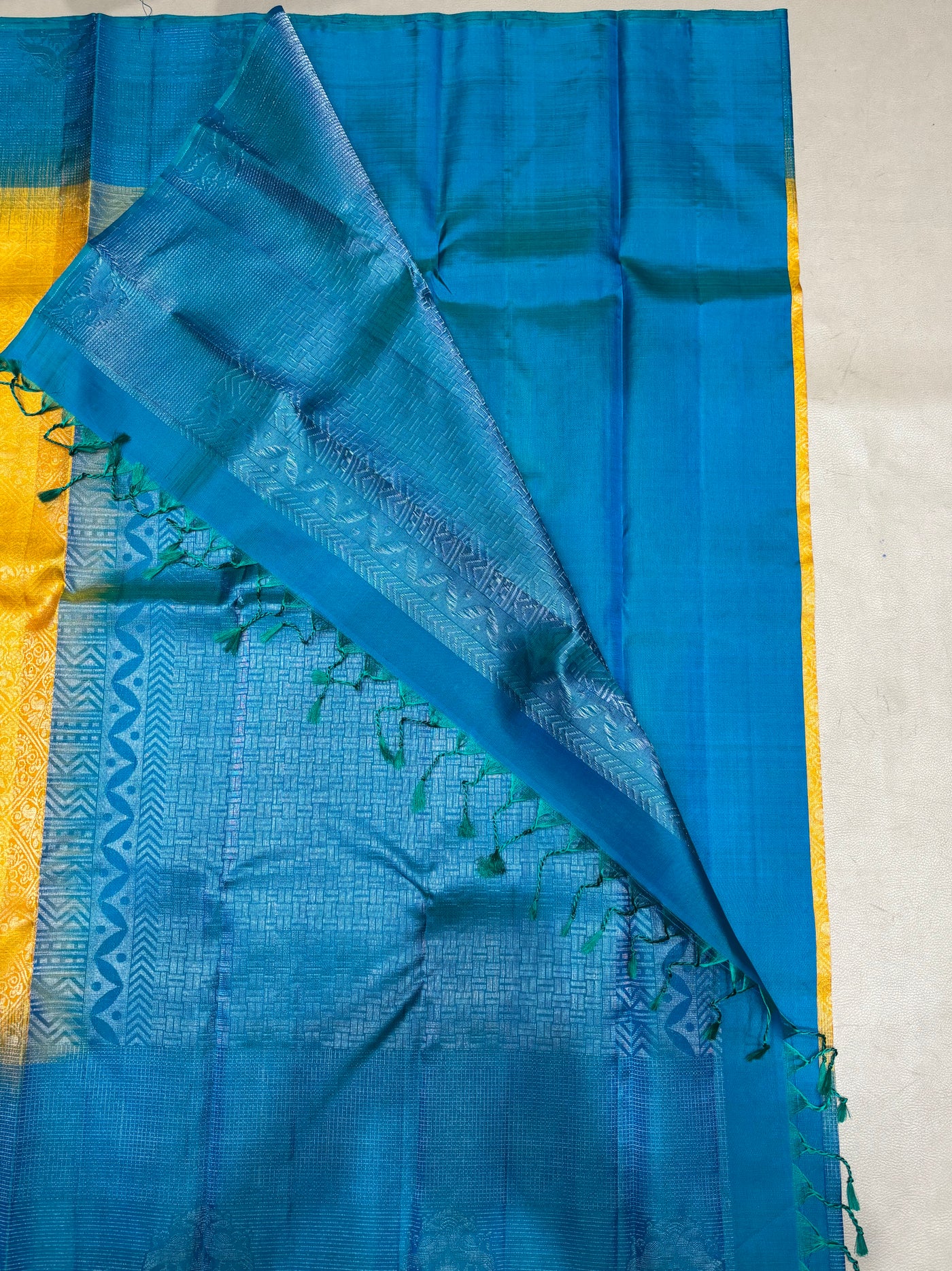 Mihira all self handloom softsilk saree - Pure silk saree