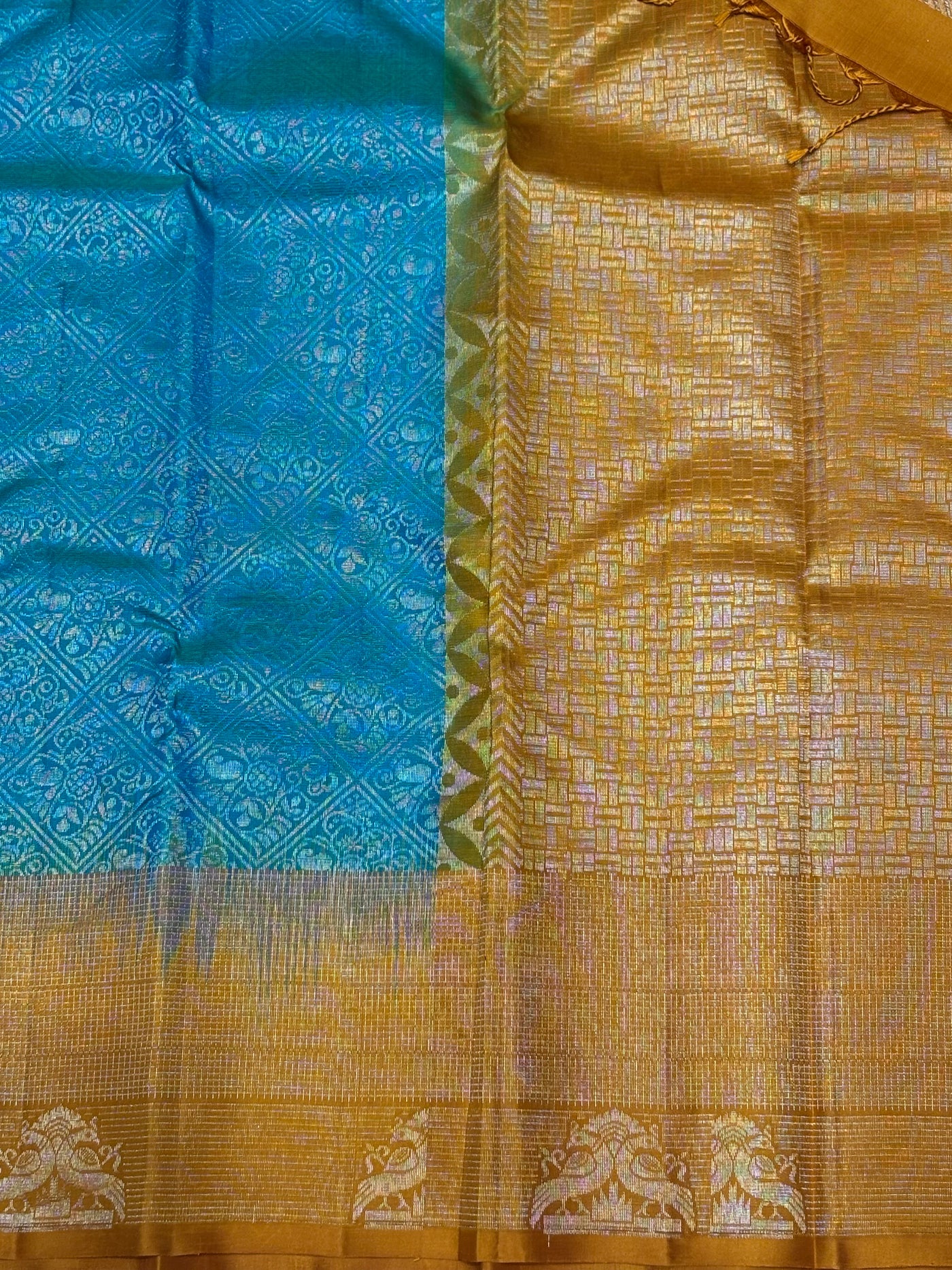 Zoya all self handloom softsilk saree - Pure silk saree