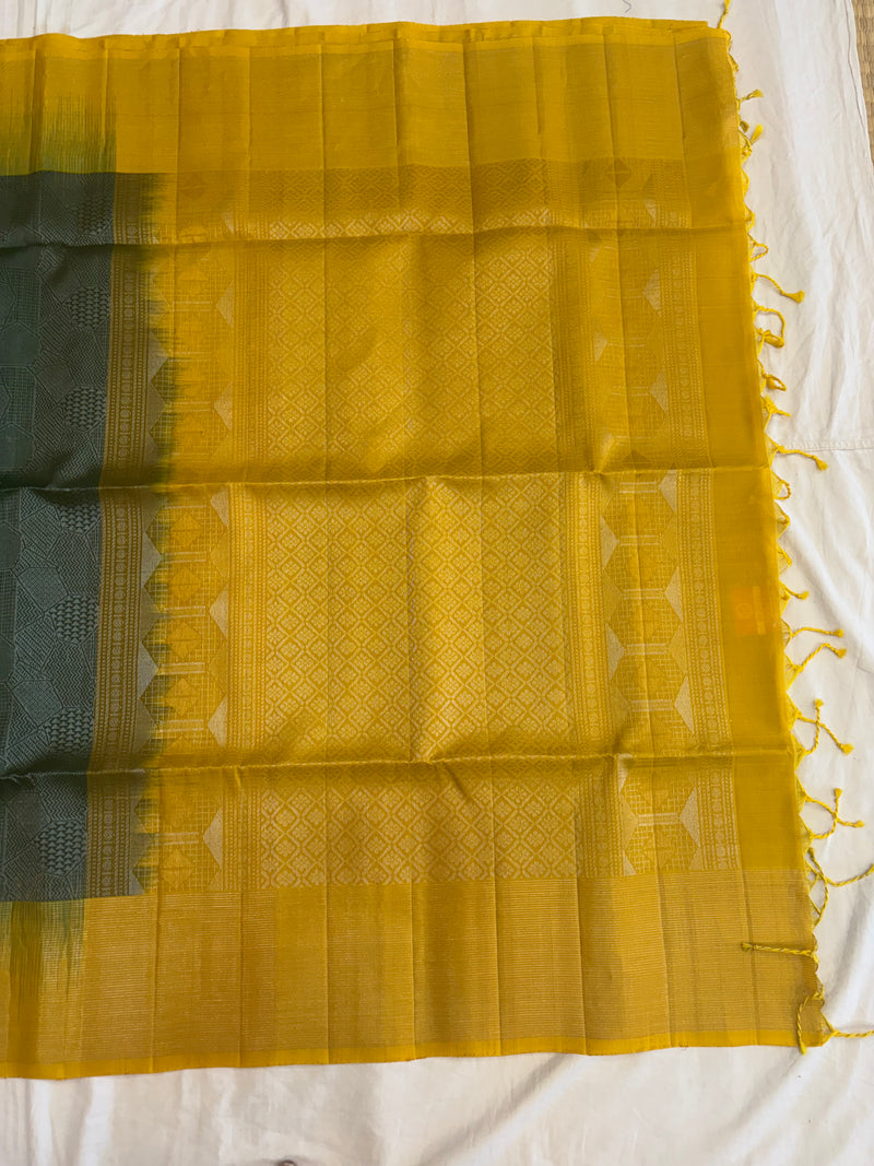 Kayalvizhi all self handloom softsilk saree - Pure silk saree