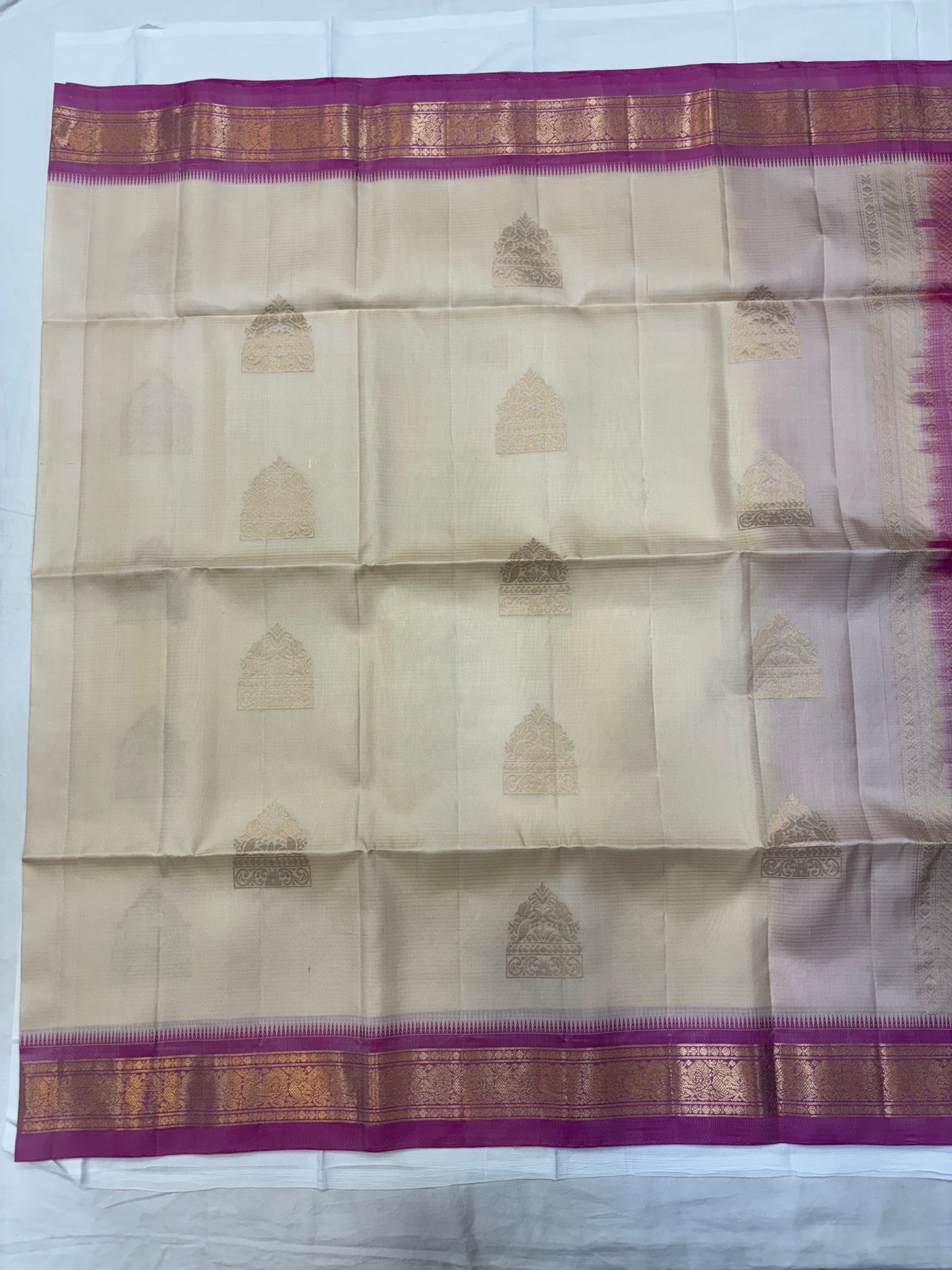 Sahana handloom softsilk saree - Pure silk saree