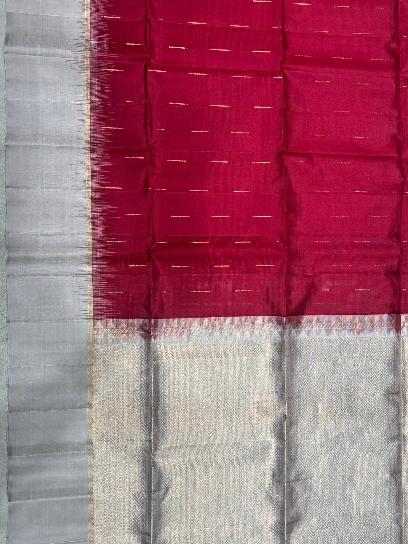 Vamika red handloom softsilk saree - Pure silk saree- contrast color