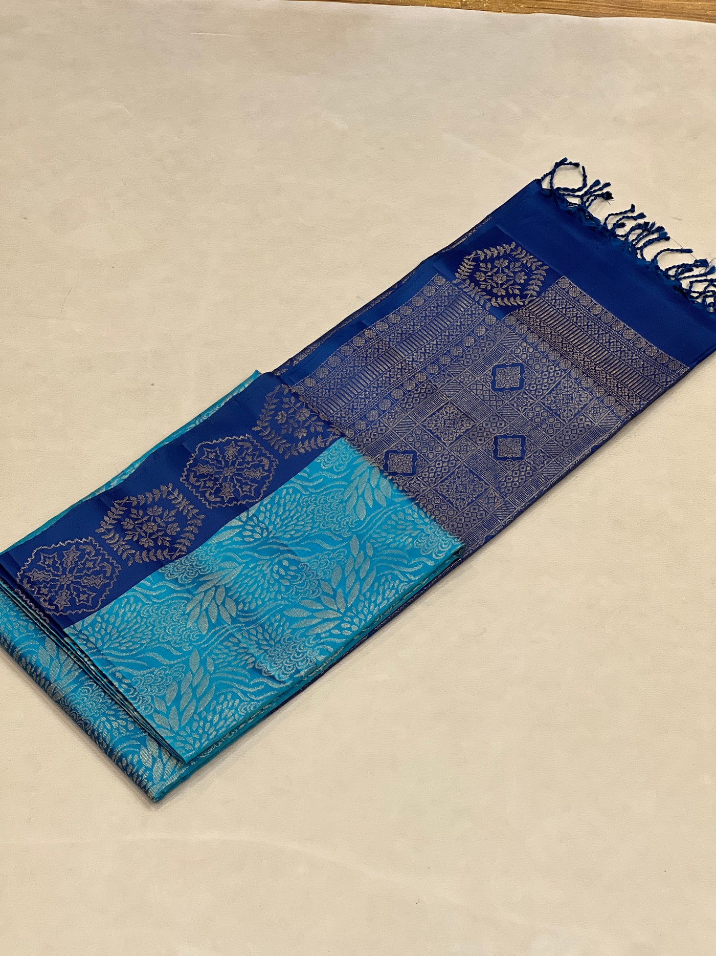 Aparjita all self handloom softsilk saree - Pure silk saree