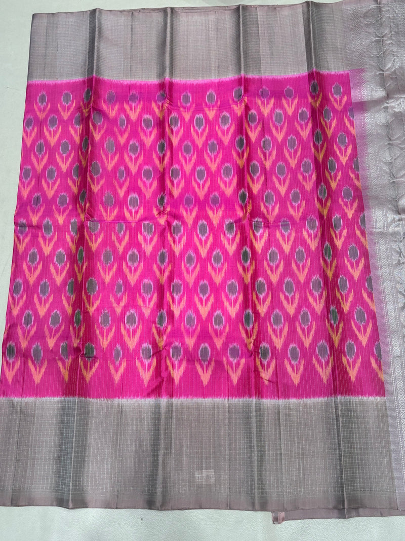 Thannu Pochampally pink softsilk saree - Pure silk saree