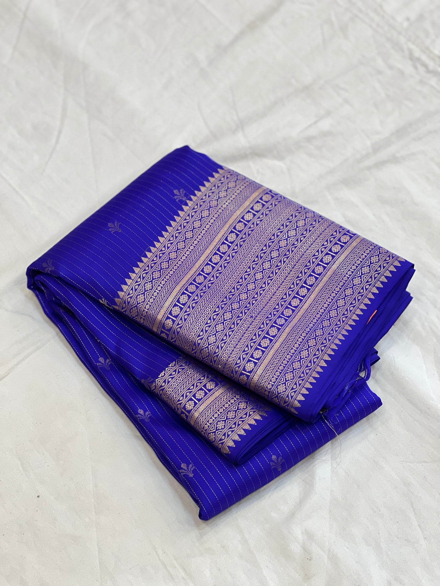 Vasundhra handloom softsilk saree - Pure silk saree