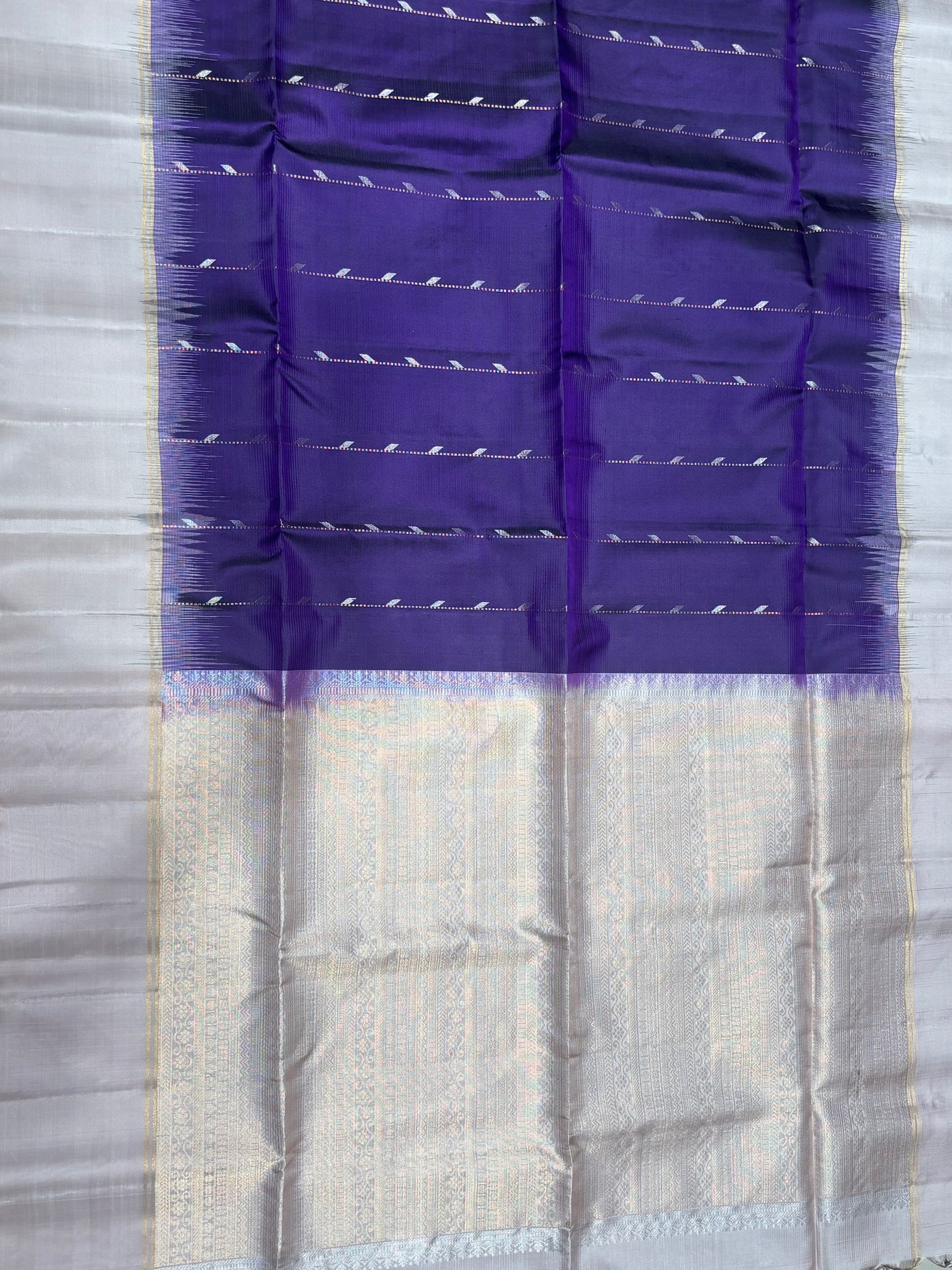 Ilai blue handloom softsilk saree - Pure silk saree- contrast color