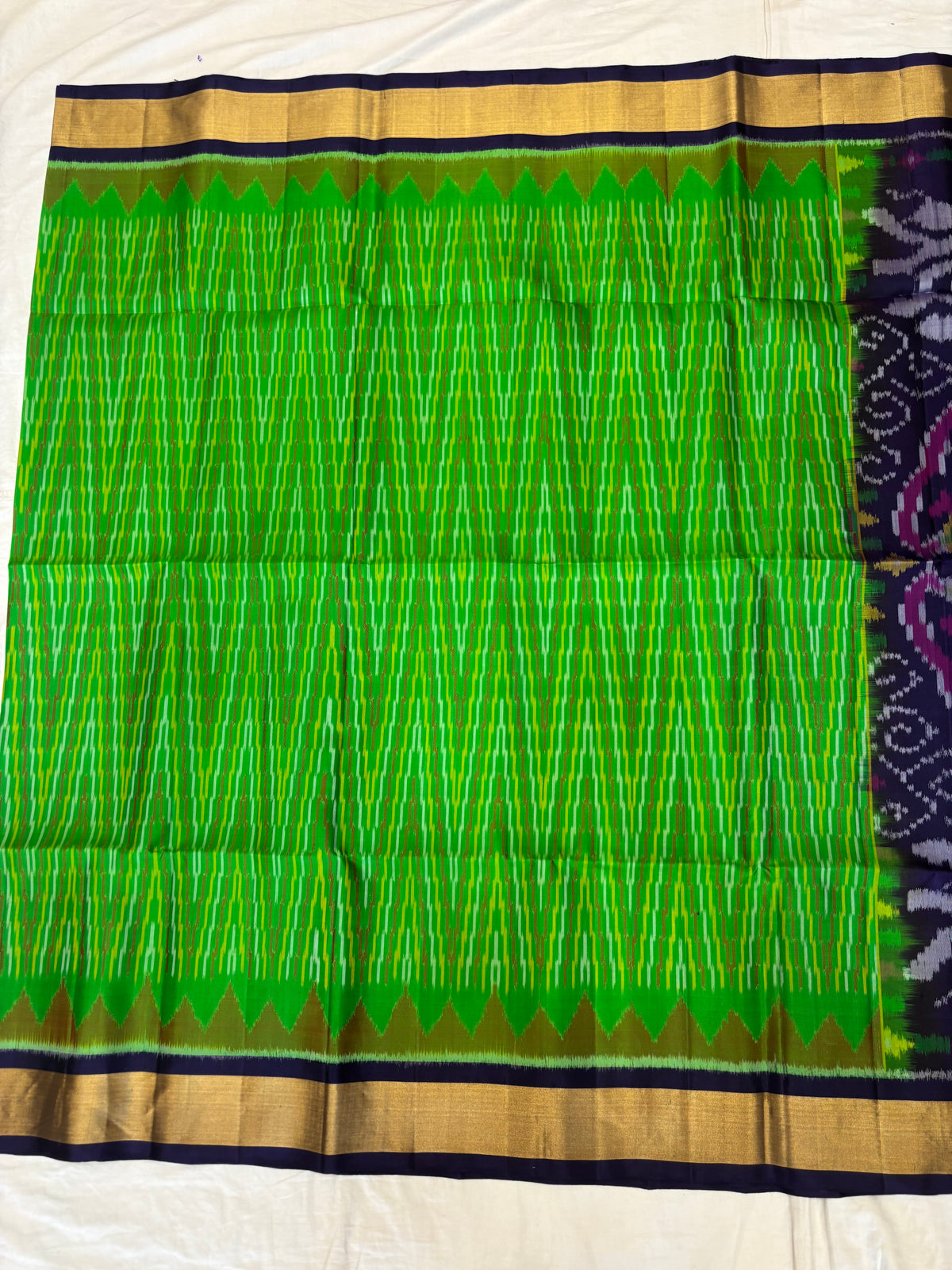 Medha handloom softsilk saree - Pochampally design