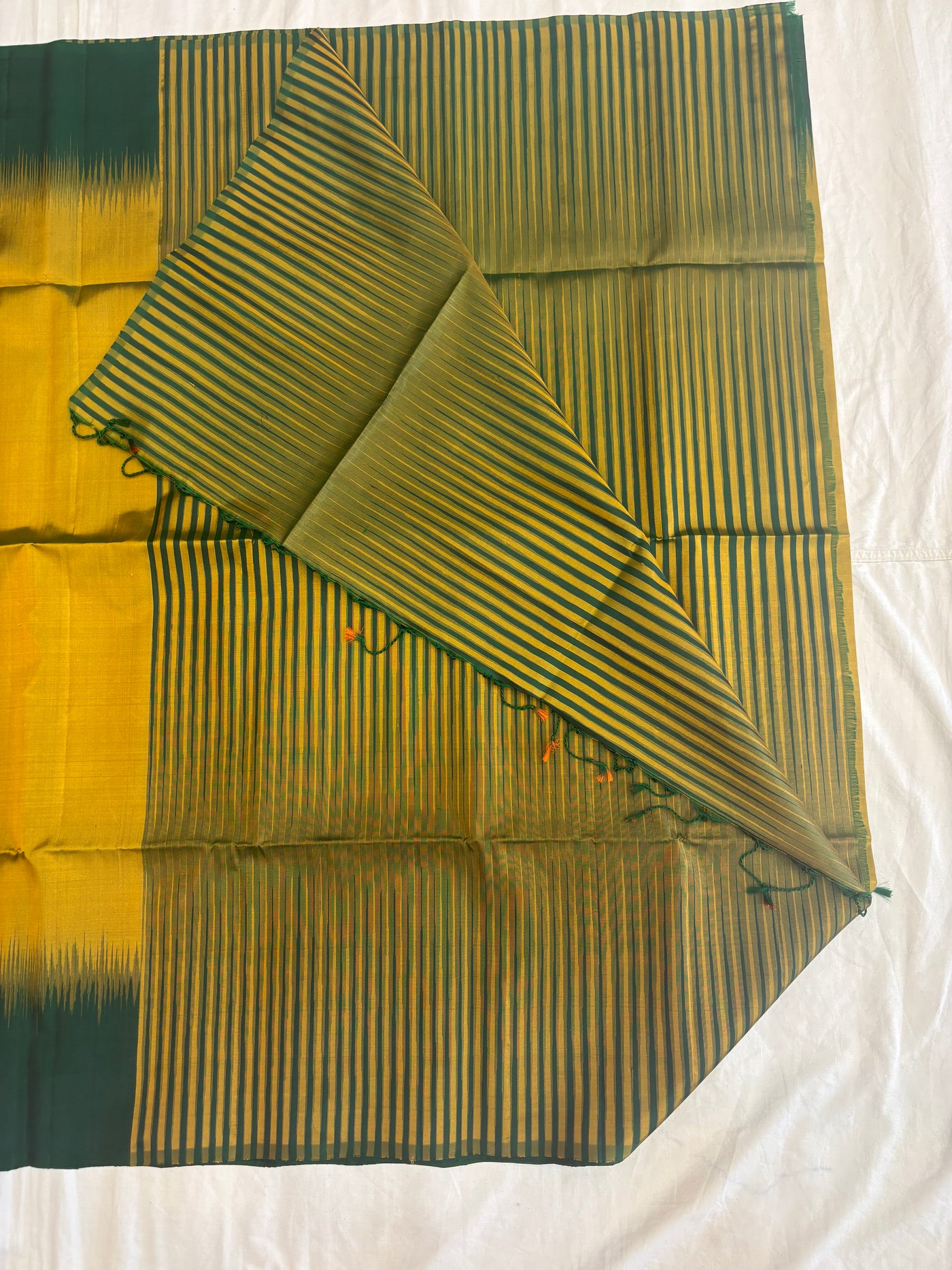 Rukmani yellow handloom softsilk saree - Pure silk saree