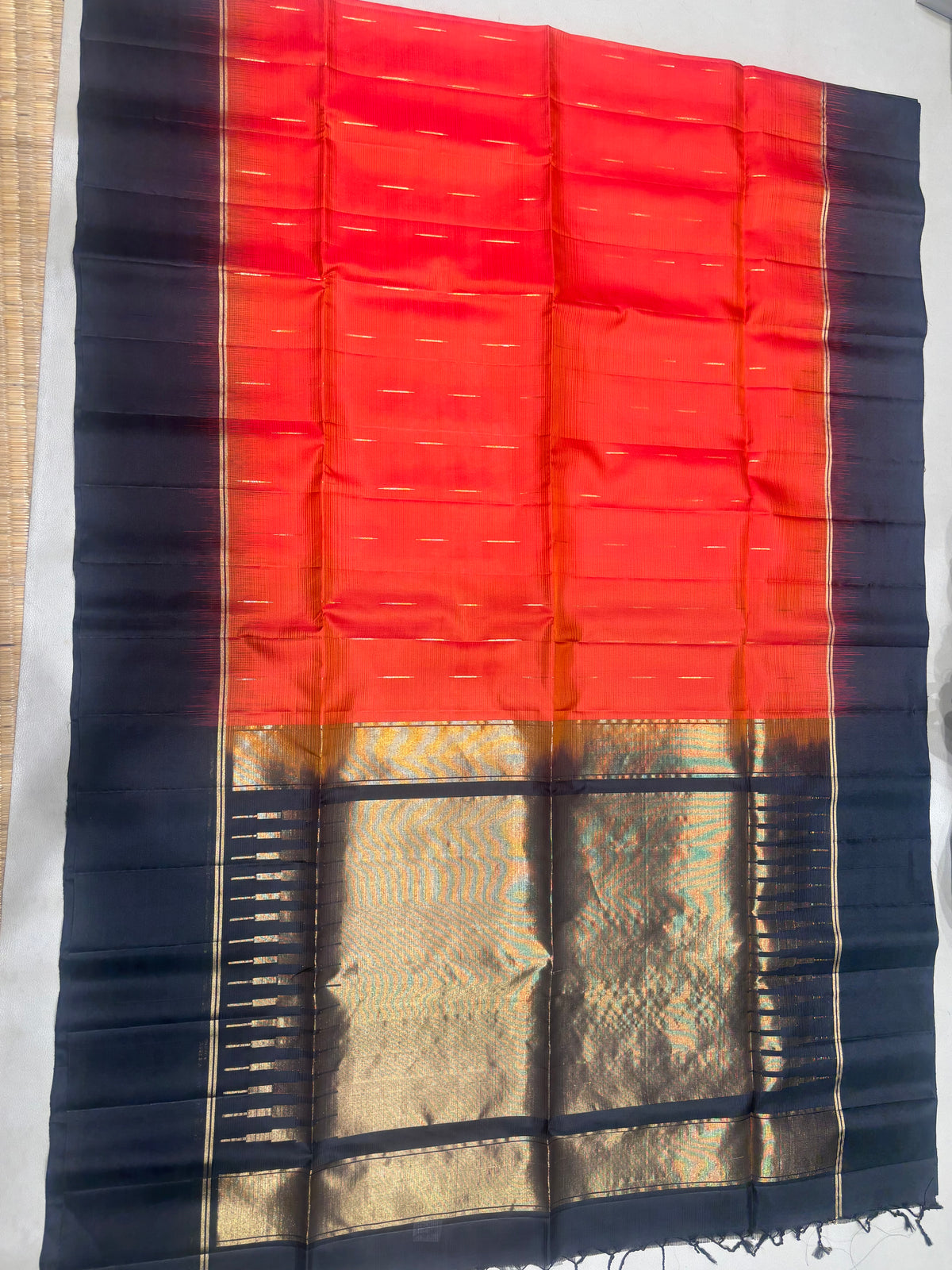 Leelavathi contrast color orange & coffee brown handloom softsilk saree - Pure silk saree