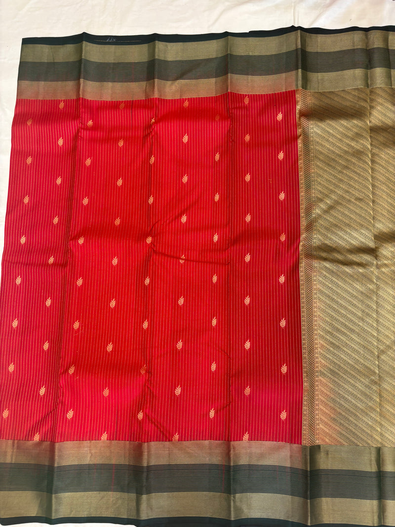 Lahavi red & bottle green softsilk saree vaira oosi design - Pure silk saree-set11-AV101