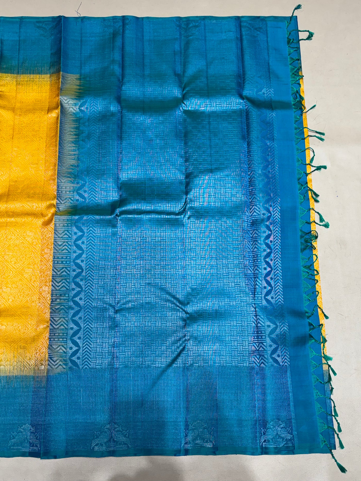 Mihira all self handloom softsilk saree - Pure silk saree