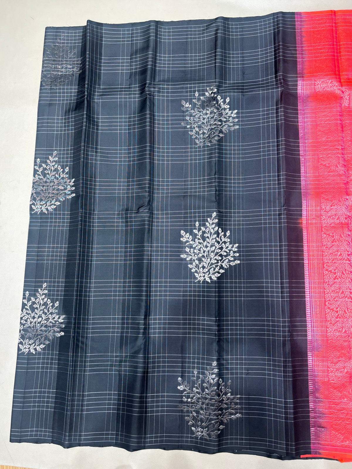 Mishti black handloom softsilk saree - Pure silk saree