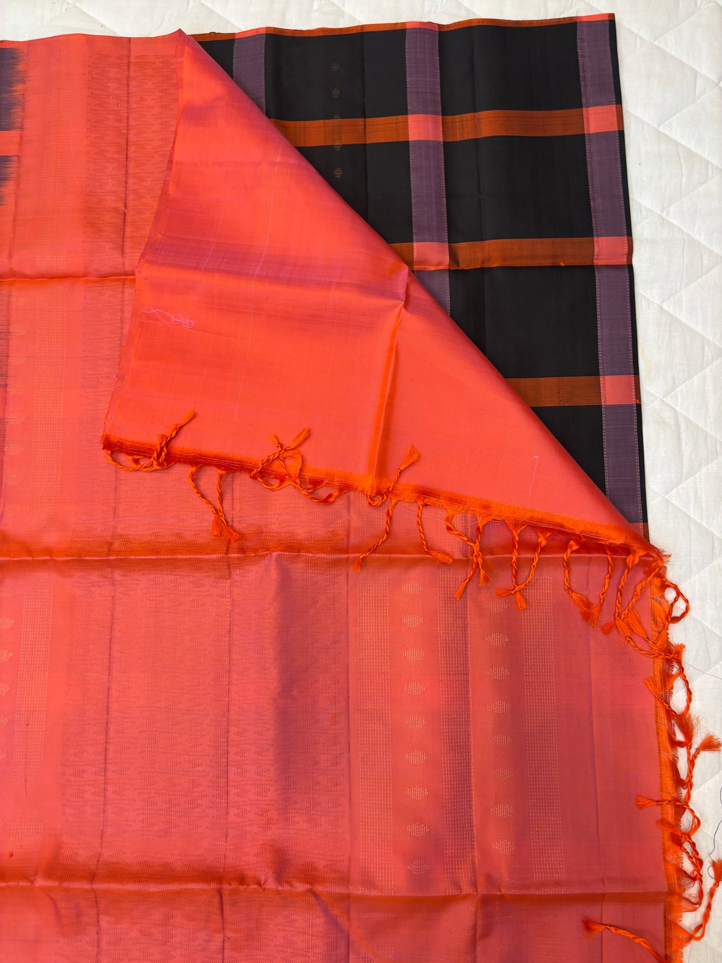 Oviya Kattam handloom softsilk saree - Pure silk saree-AK1111