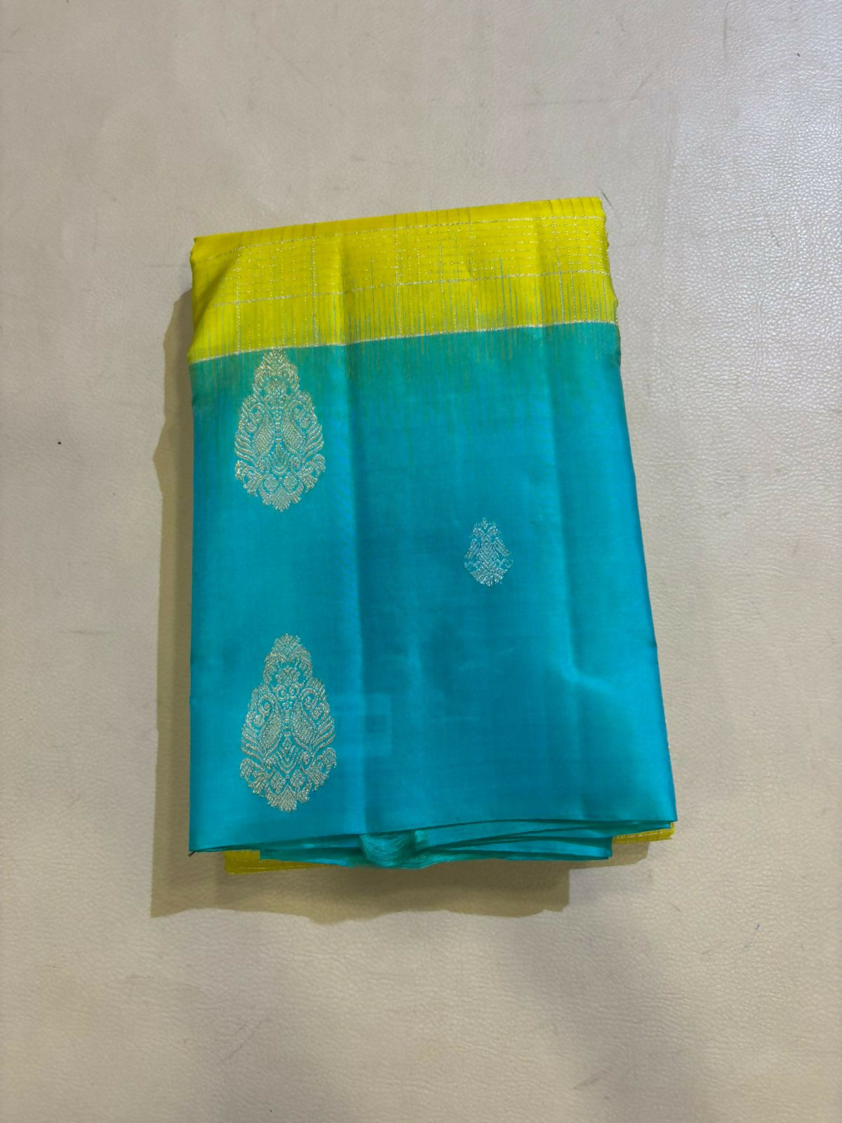 Sindhu handloom softsilk saree - Pure silk saree