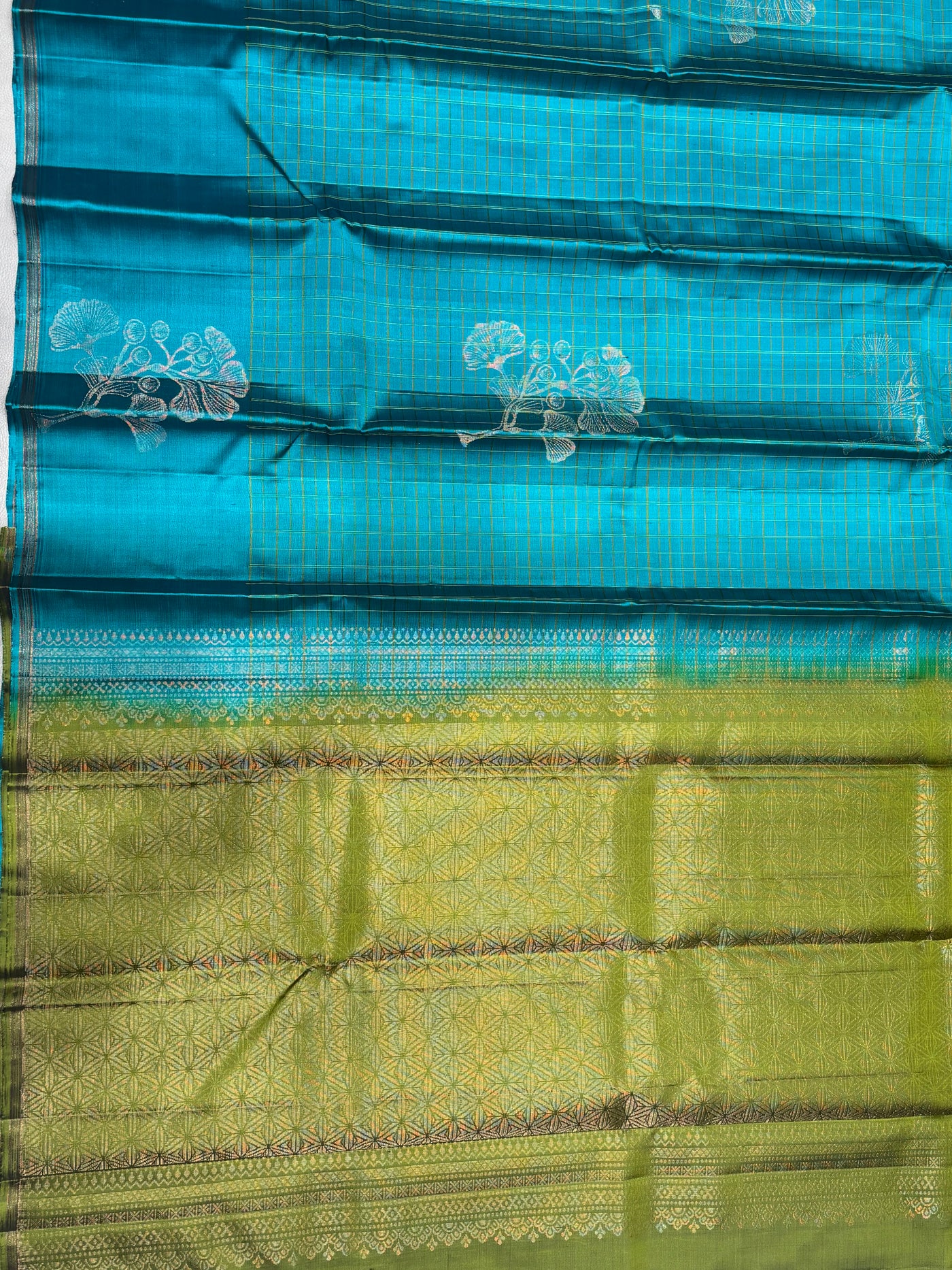 Devika thread checks handloom softsilk saree - Pure silk saree