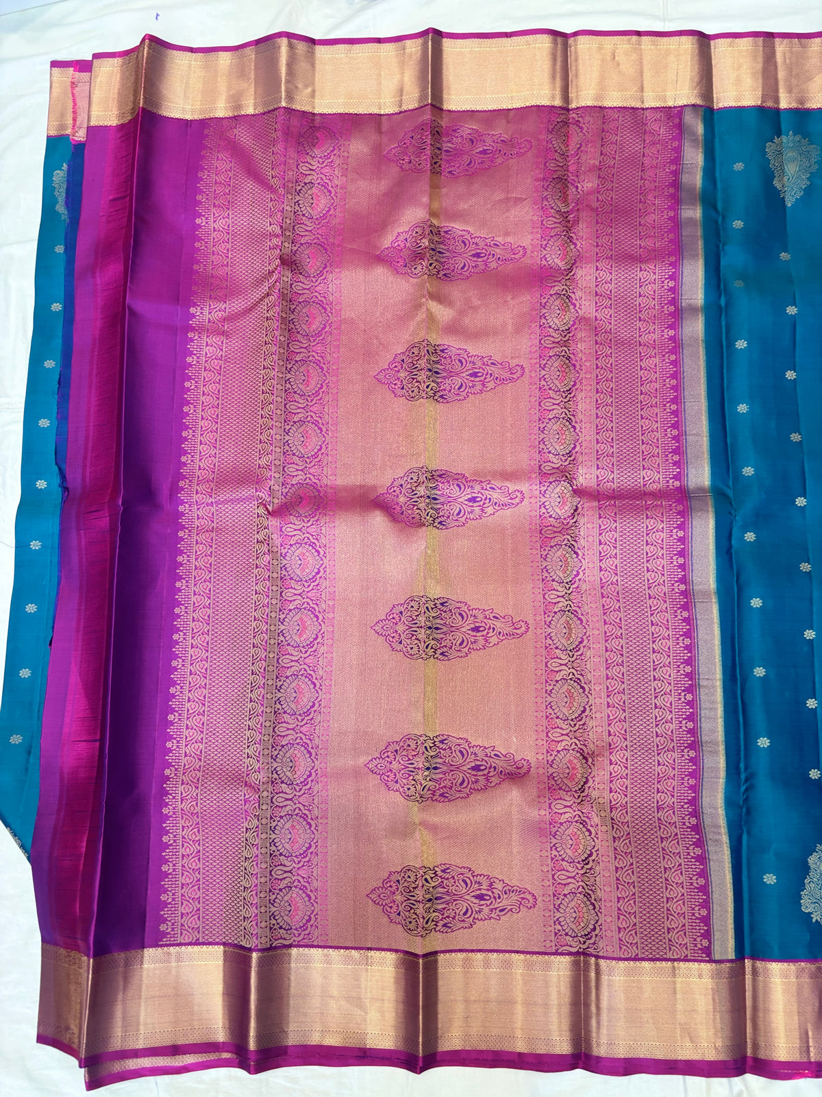 Yukti handloom softsilk saree - pure silk saree