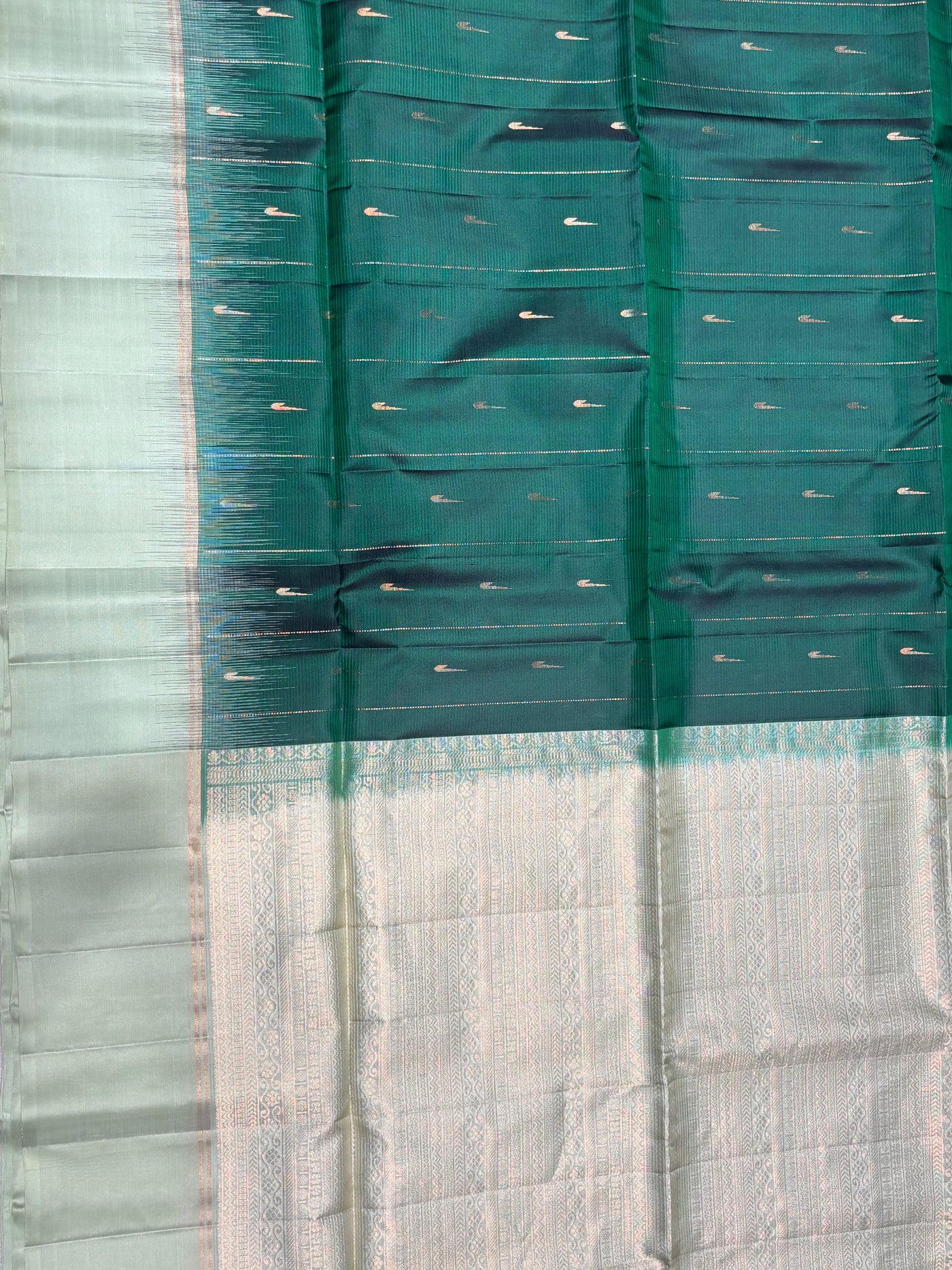 Leelavathi bottle green handloom softsilk saree - Pure silk saree