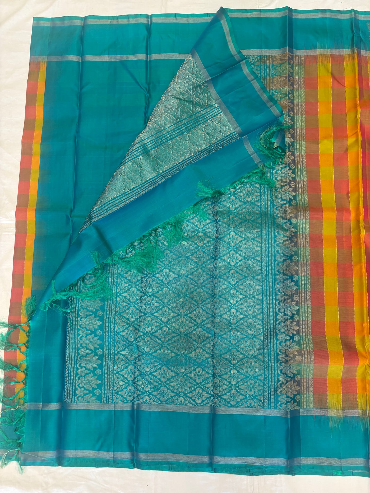 Vedasri handloom softsilk saree- Pure silk saree