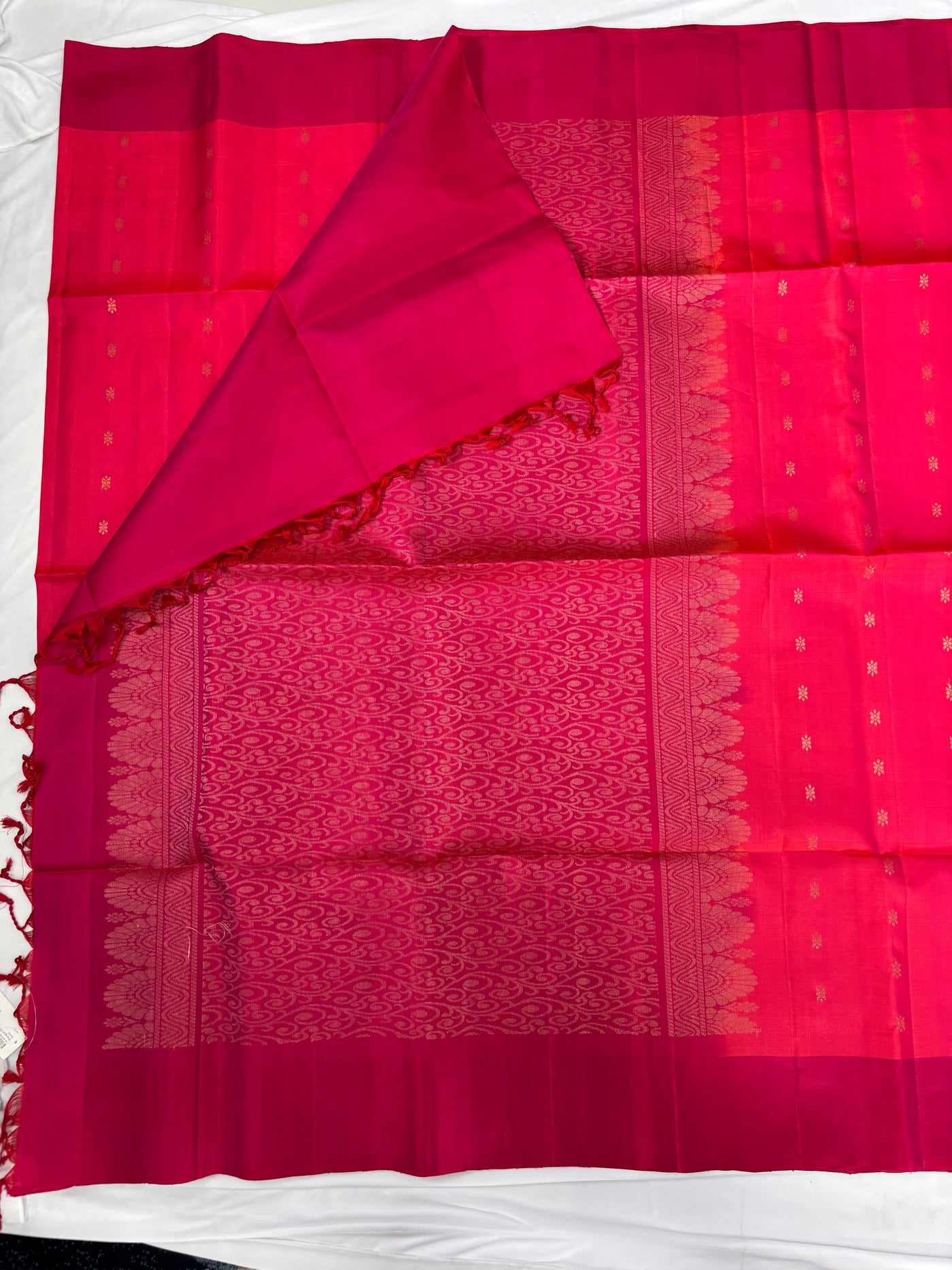 Dharani pink handloom softsilk saree - Pure silk saree