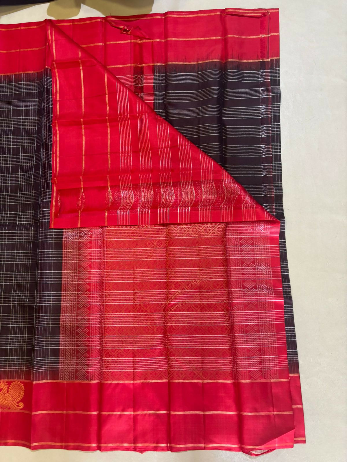 Aarohi handloom softsilk saree - Pure silk saree