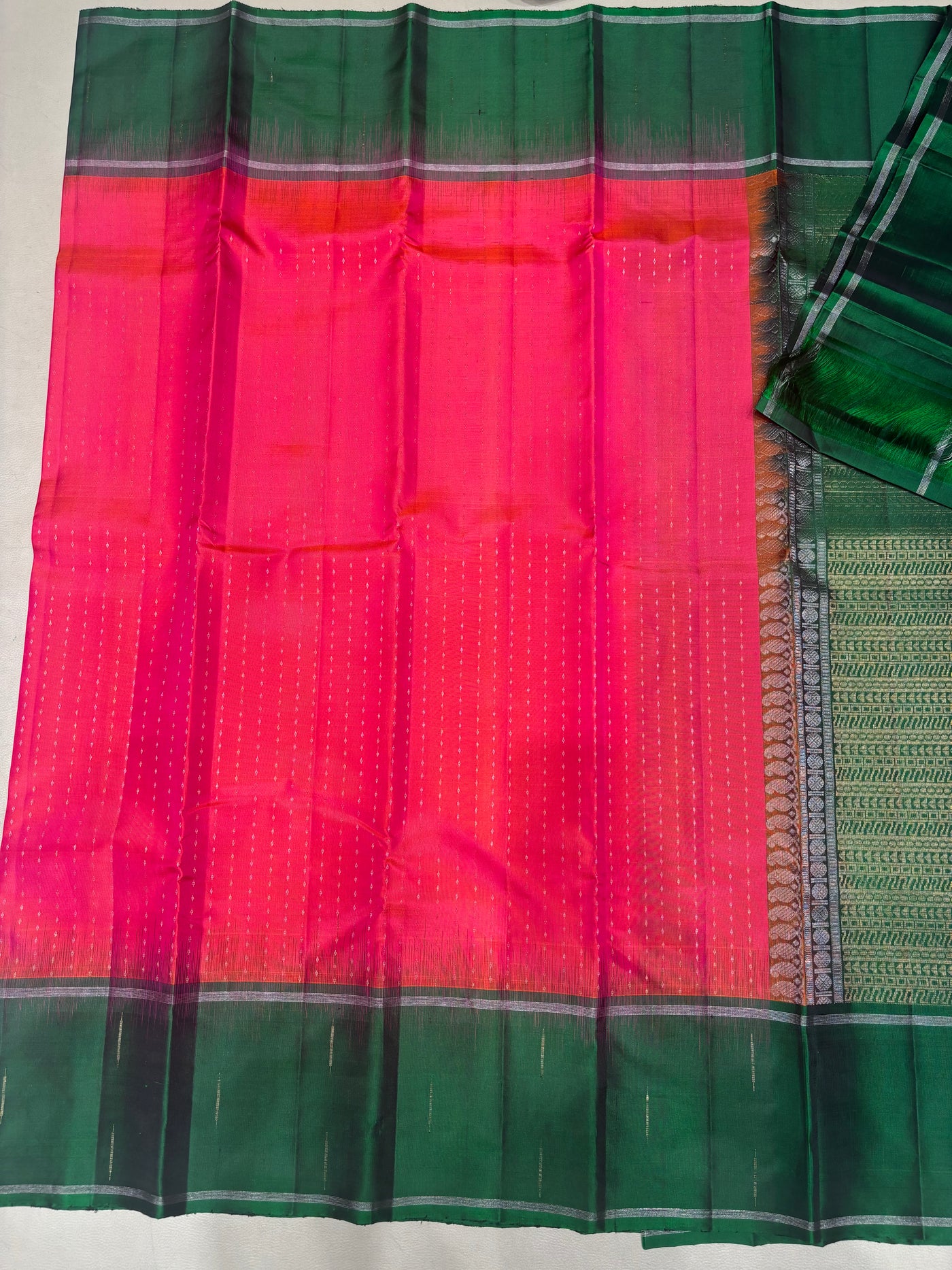 Melinam pink & green handloom softsilk saree - Pure silk saree