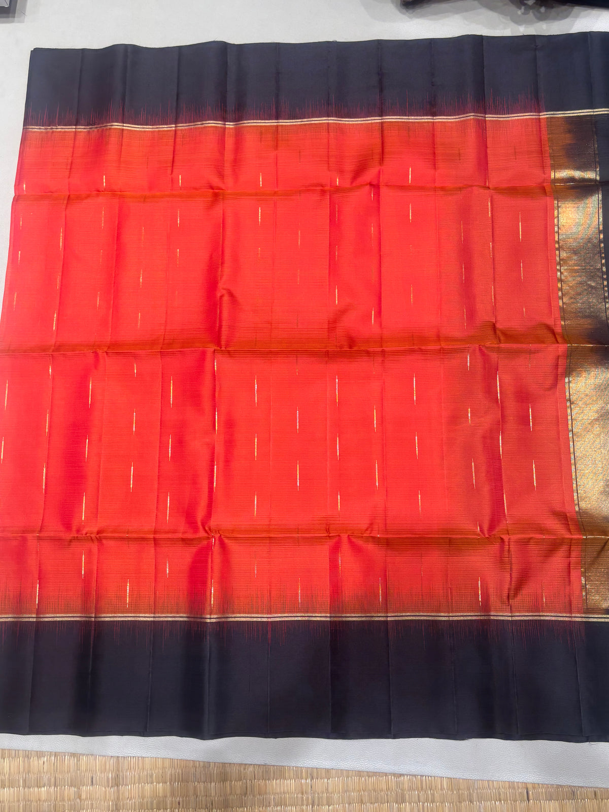 Leelavathi contrast color orange & coffee brown handloom softsilk saree - Pure silk saree