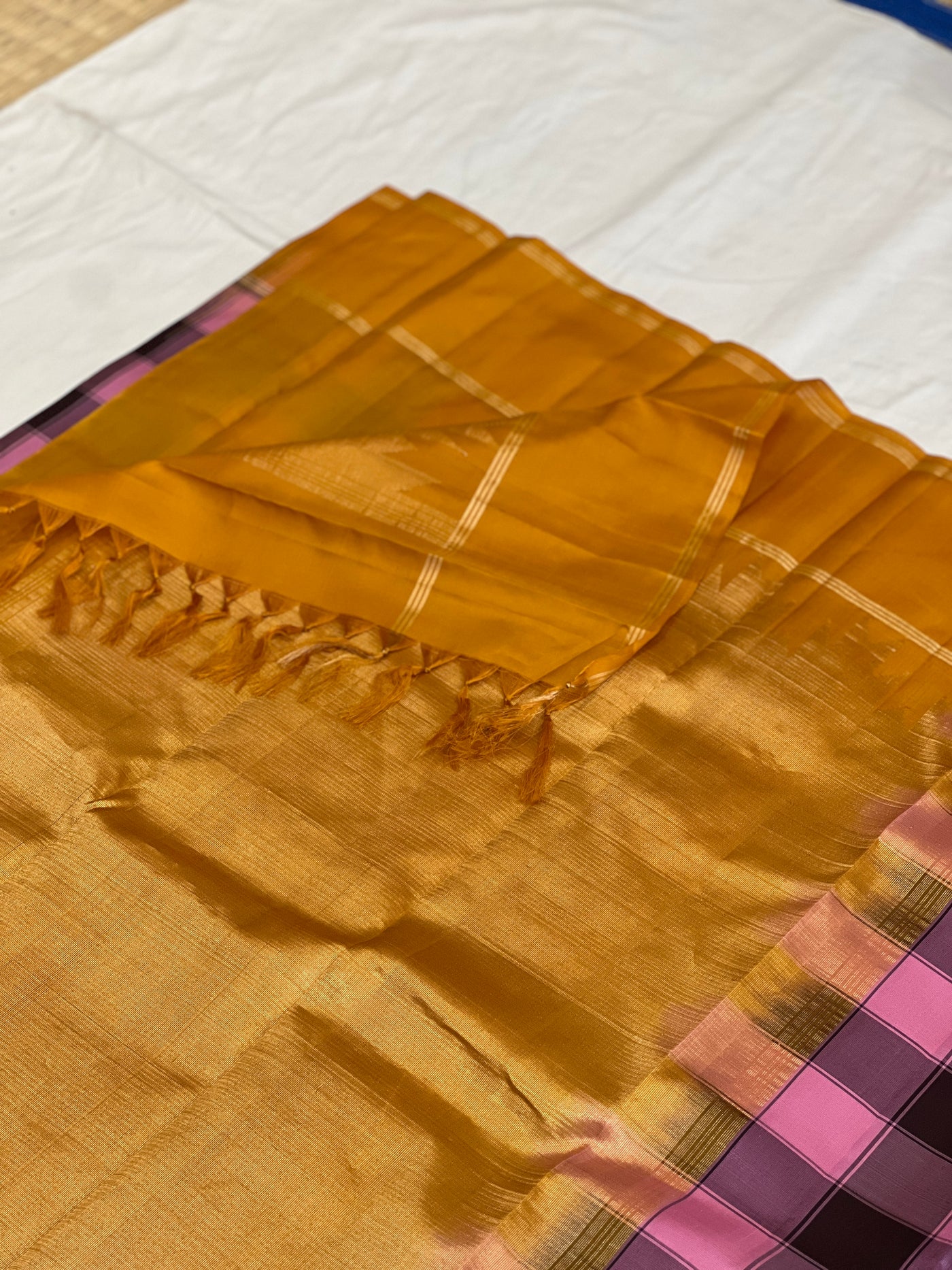 Charvi handloom softsilk saree - Pure silk saree