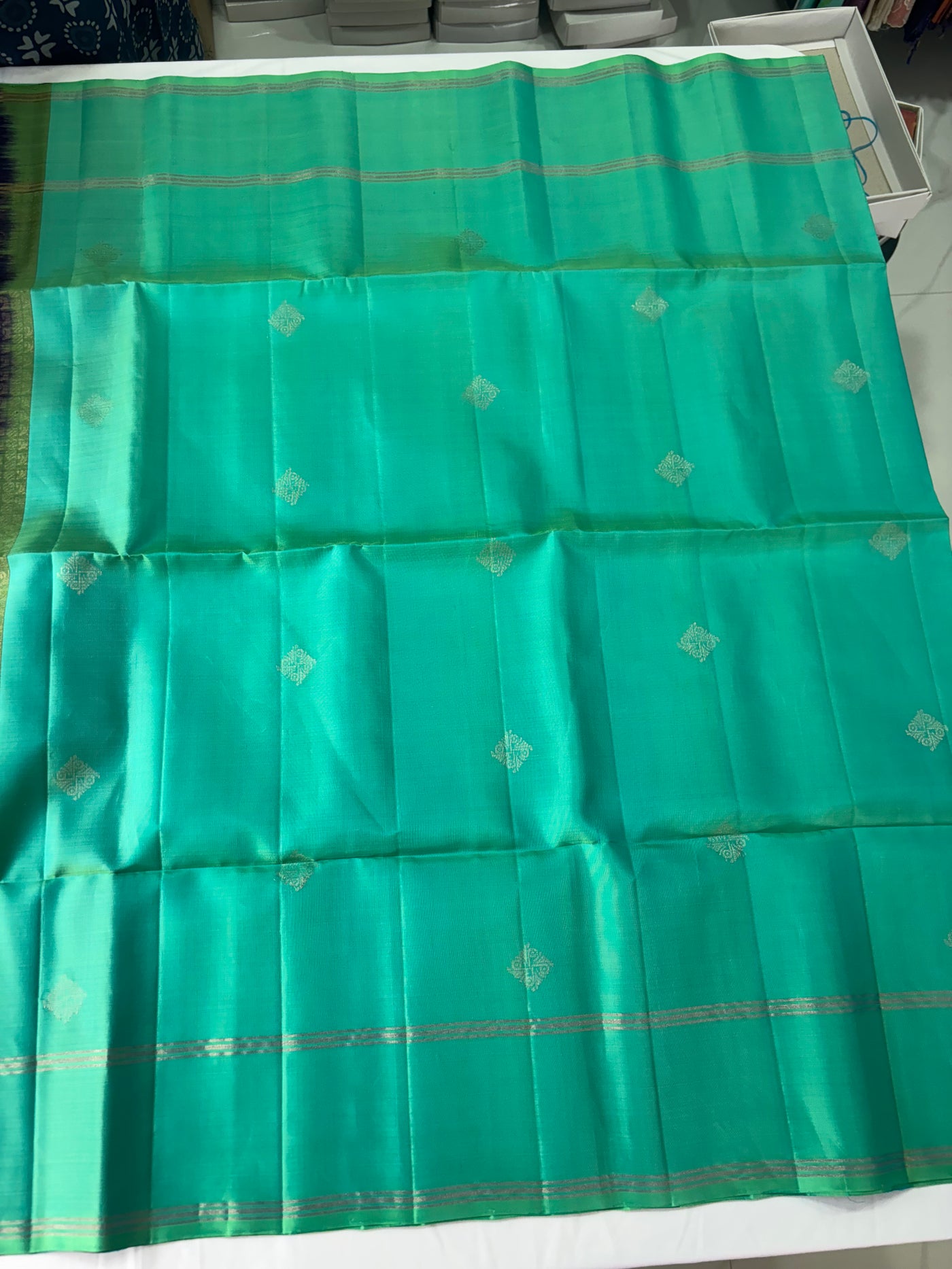 Aarunya handloom softsilk saree - Pure silk saree