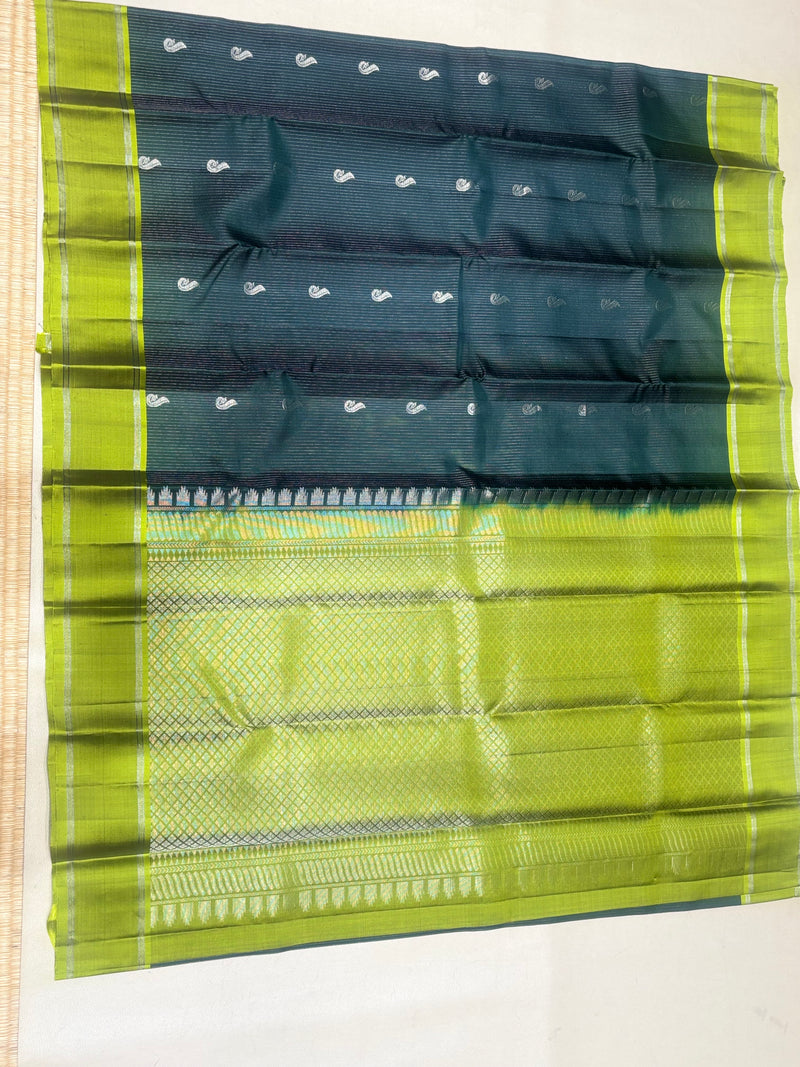 Yashika vaira oosi handloom softsilk saree - Pure silk saree