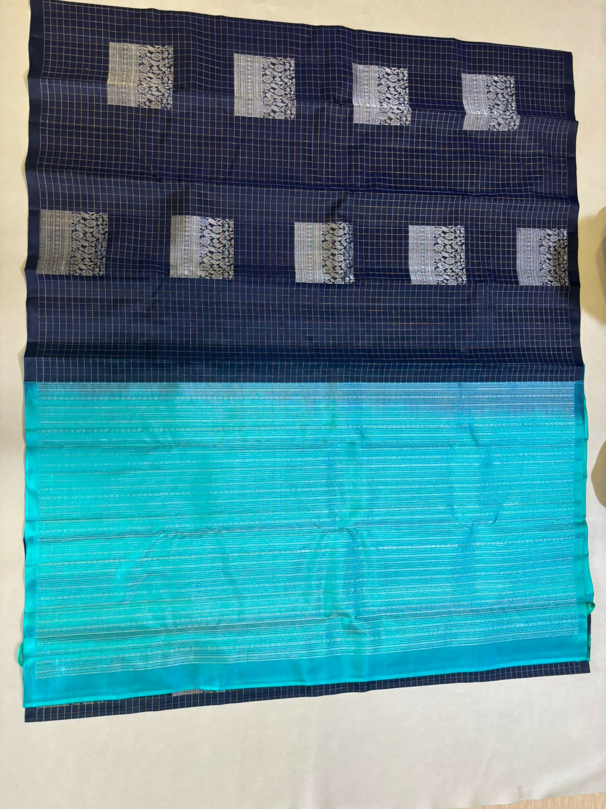 Aavir handloom softsilk saree - Pure silk saree