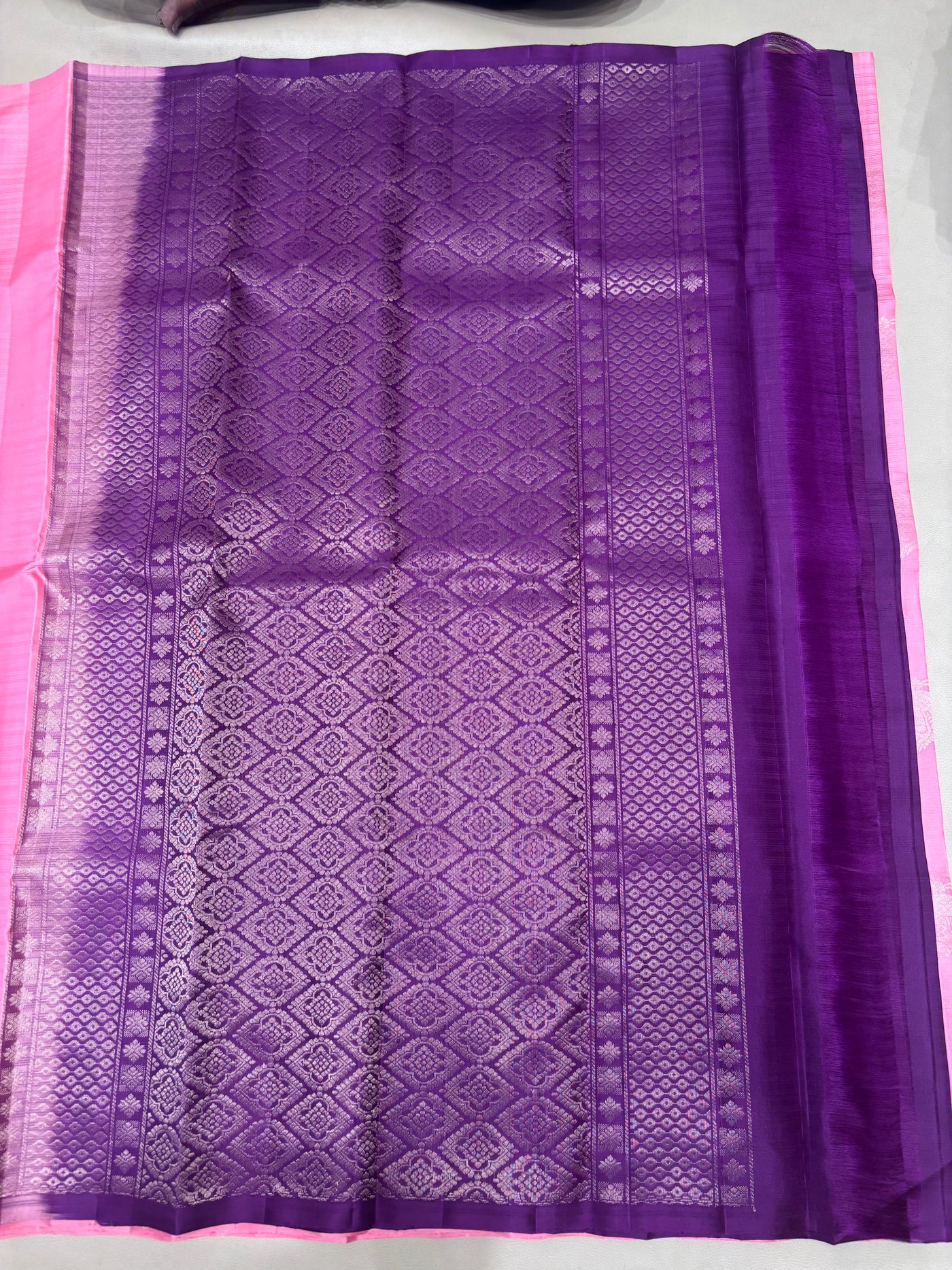 Izhana handloom softsilk saree - Pure silk saree