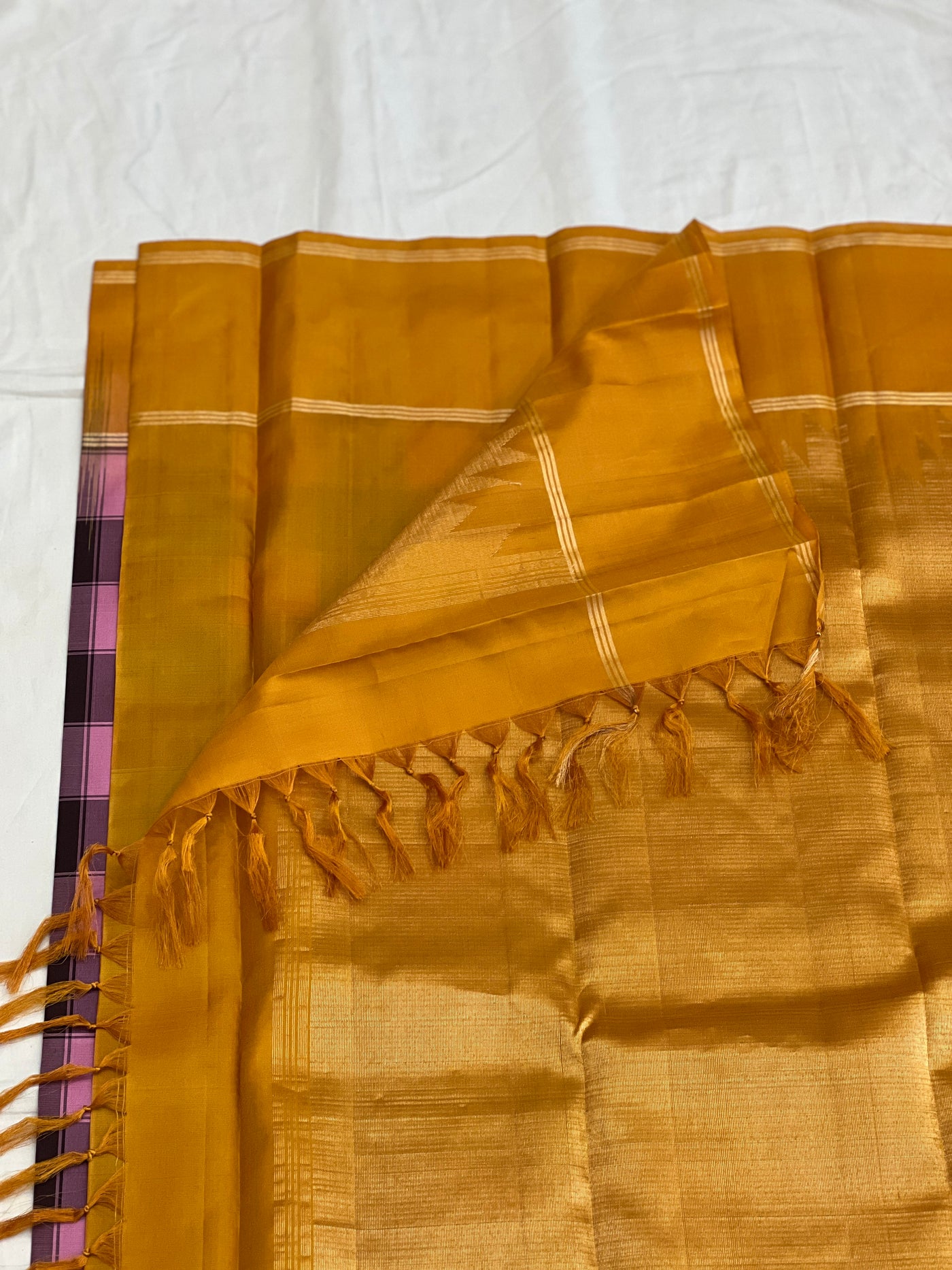 Charvi handloom softsilk saree - Pure silk saree