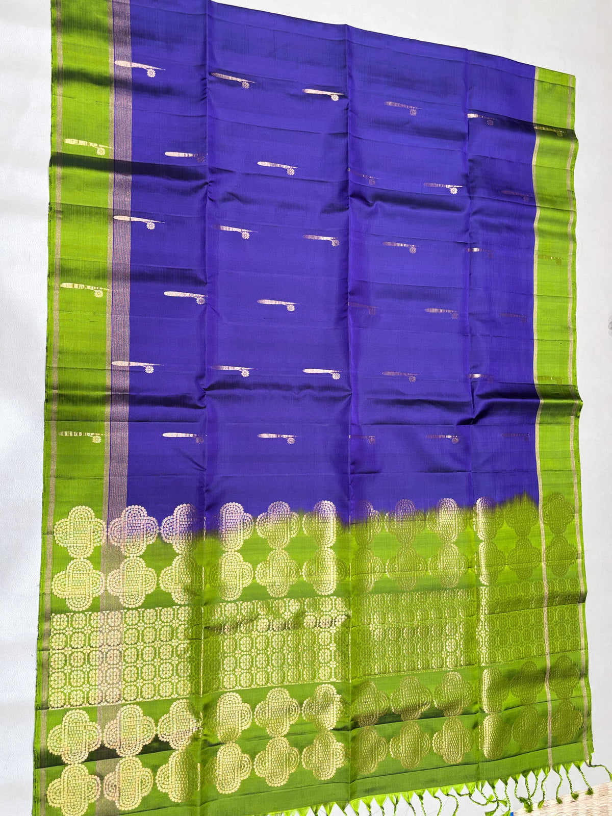Ponkodi navy blue handloom softsilk saree - Pure silk saree