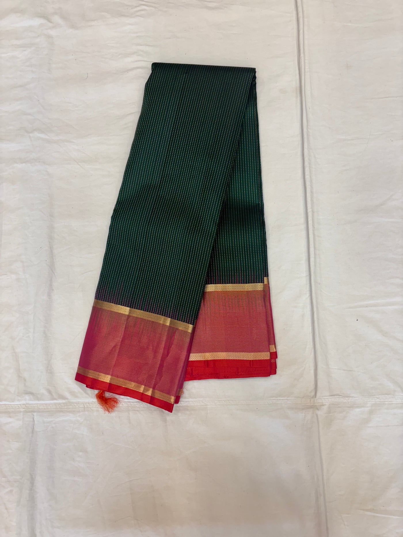 Thirumagal bottle green handloom softsilk saree - Pure silk saree-AK1109-AV101