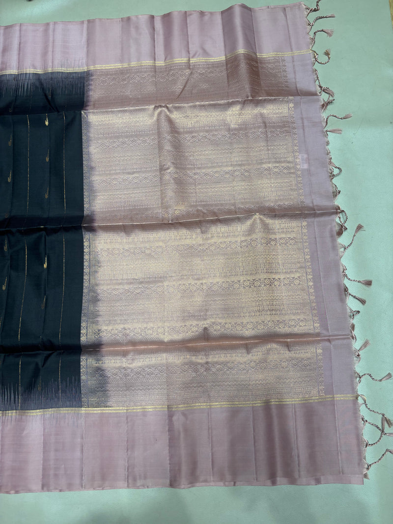 Leelavathi black handloom softsilk saree - Pure silk saree- contrast color