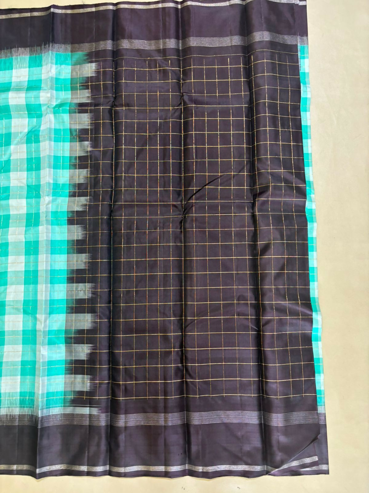 Elara handloom softsilk saree - Pure silk saree