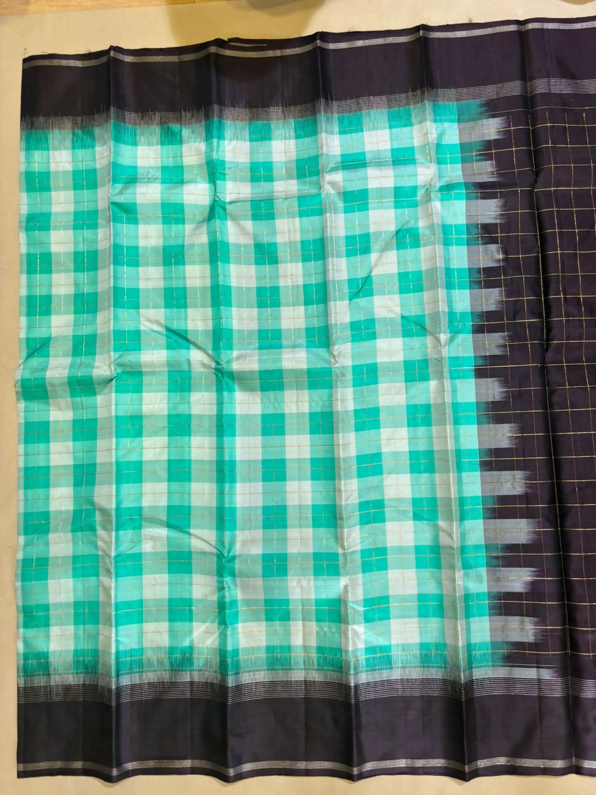 Elara handloom softsilk saree - Pure silk saree