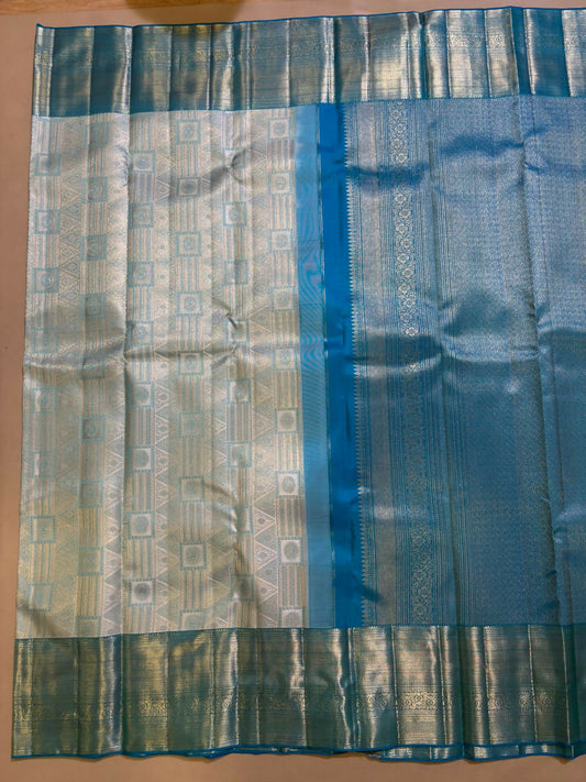 Anya Bridal silk saree - Pure silk saree