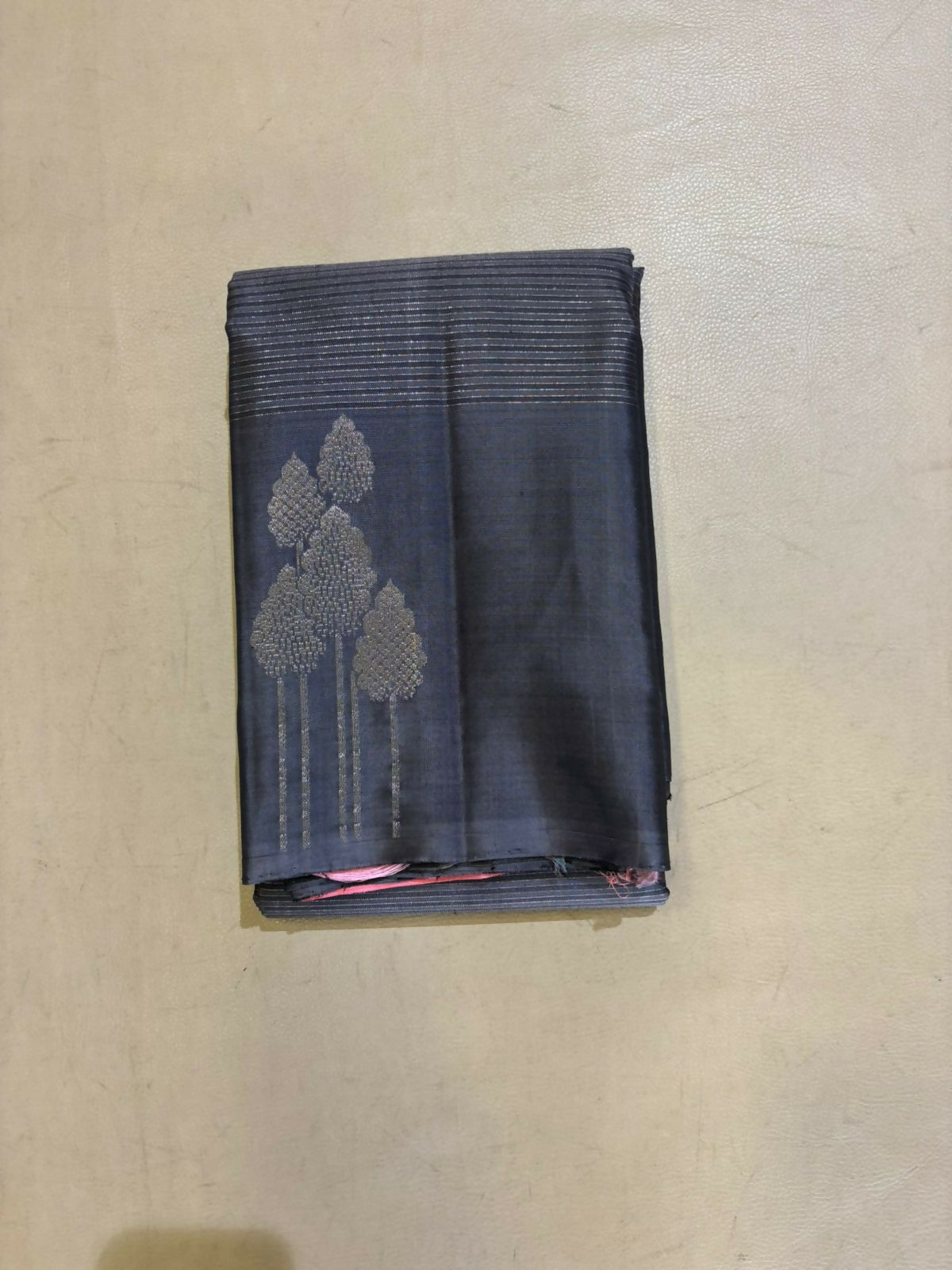 Vynaa handloom softsilk saree - Pure silk saree