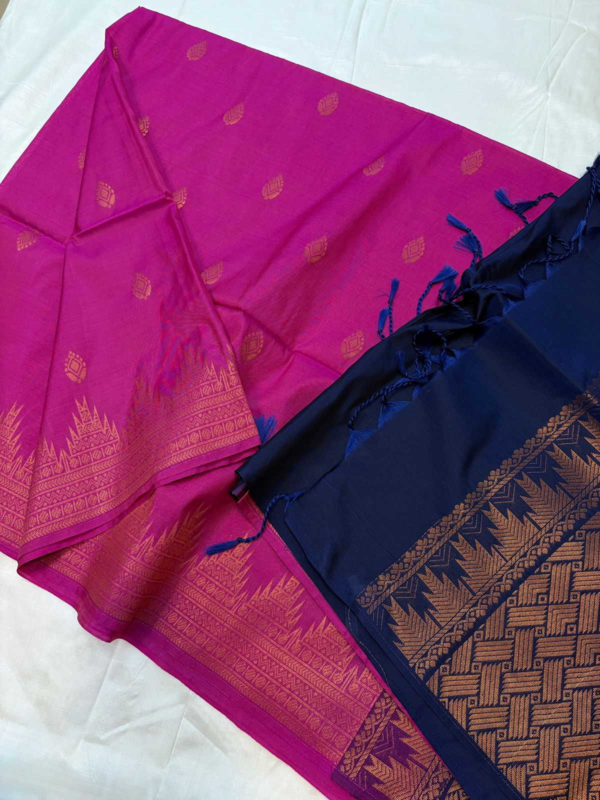 Temple Turning Border - Semi Silk