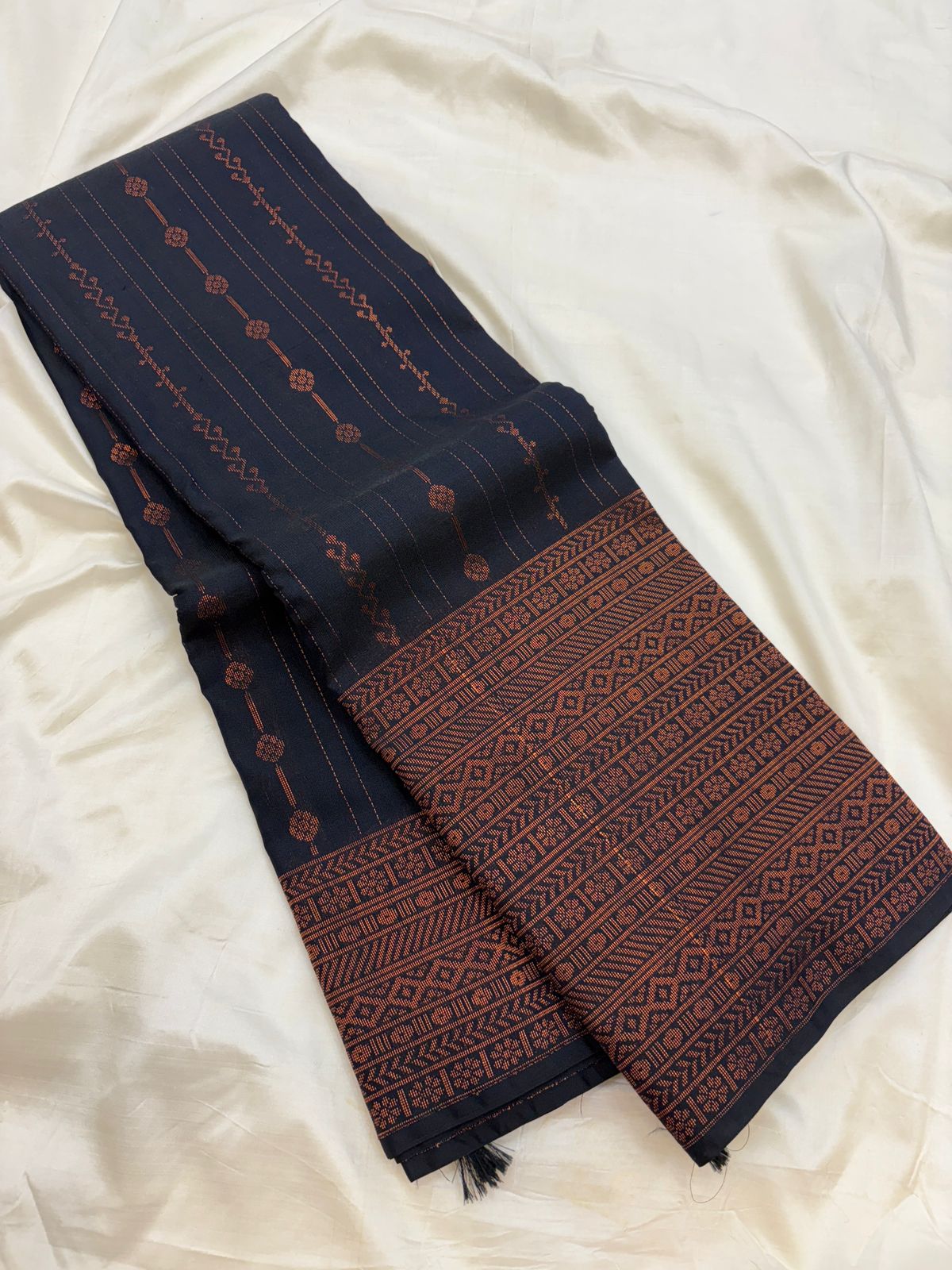 Arani - Semi Silk
