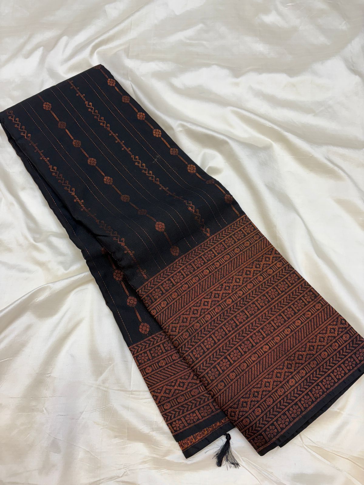 Arani - Semi Silk