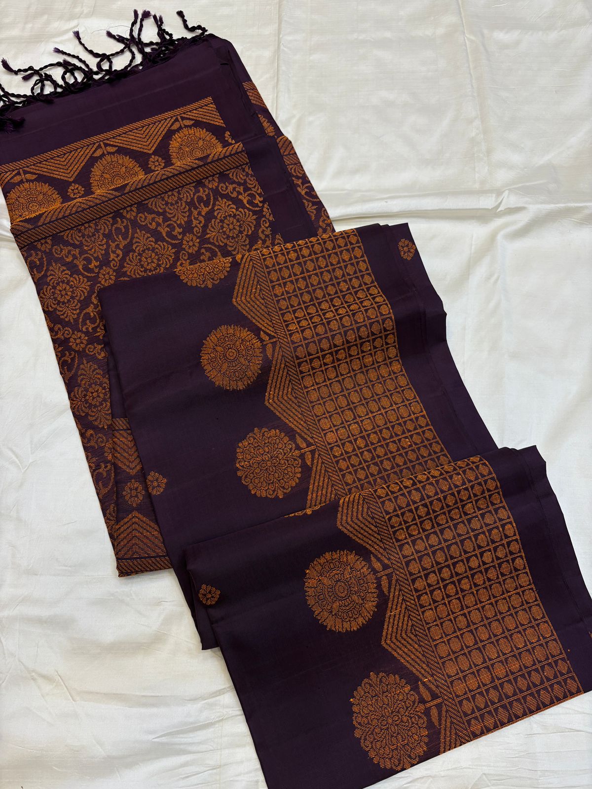 Reshmi Turning - softsilk saree