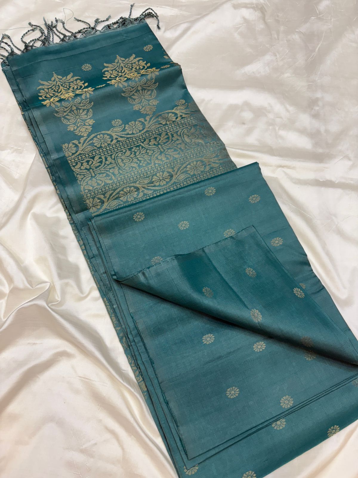 Muththu Soft Silk - Handloom softsilk saree