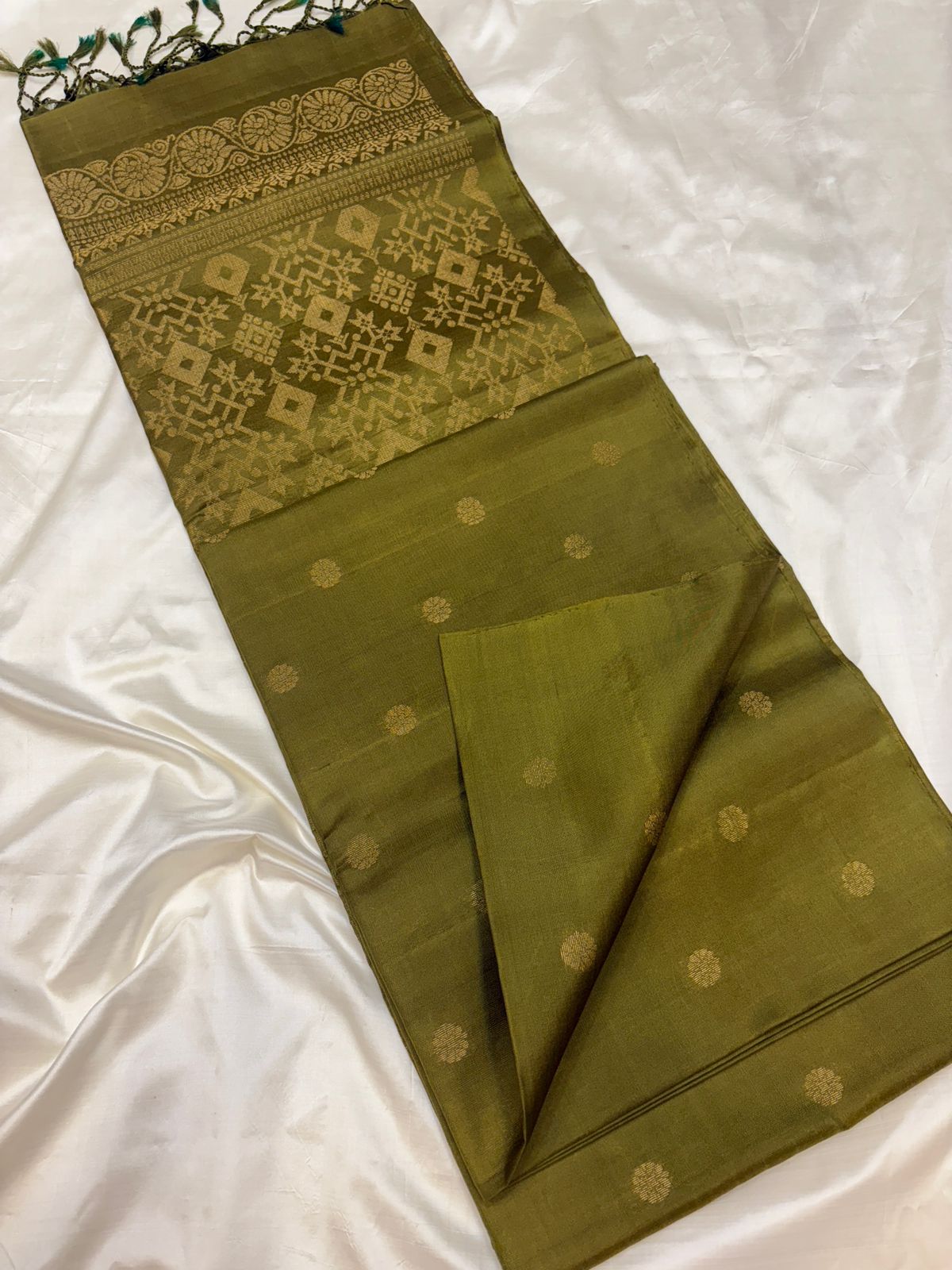 Muththu Soft Silk - Handloom softsilk saree
