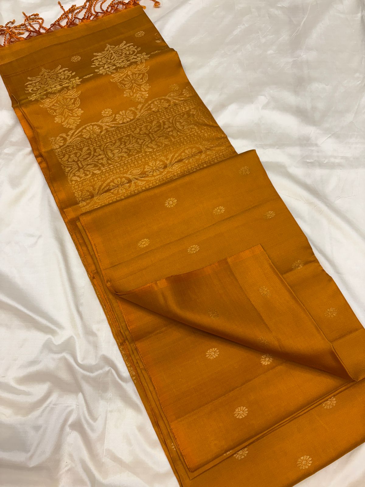 Muththu Soft Silk - Handloom softsilk saree