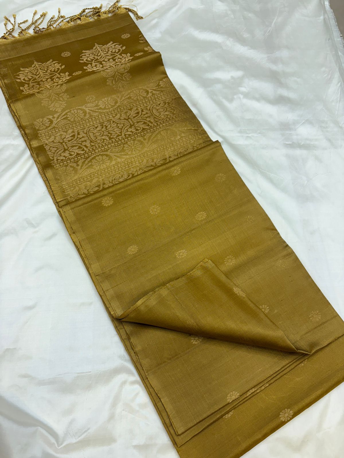 Muththu Soft Silk - Handloom softsilk saree